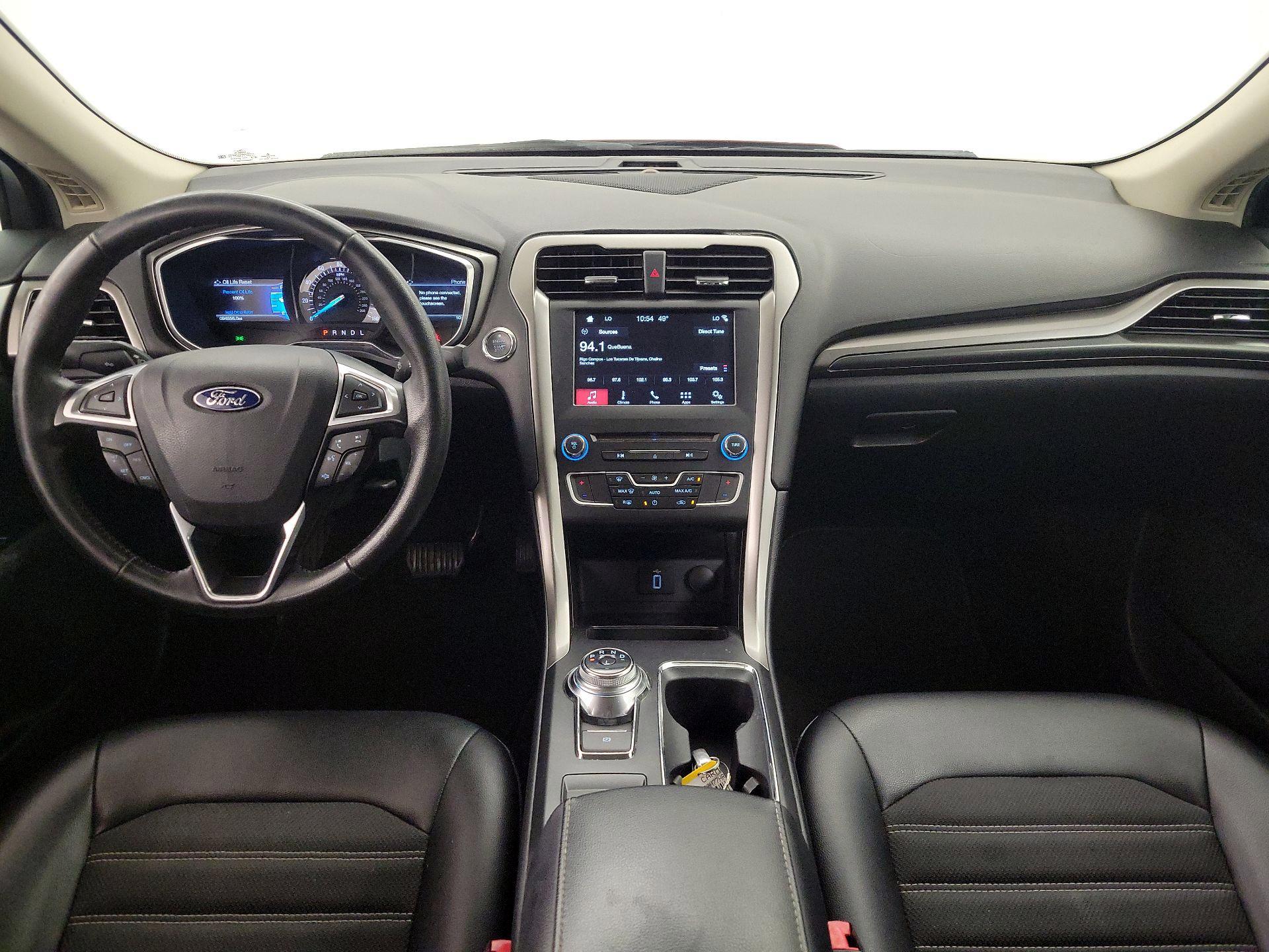 Thumbnail: 2017 Ford Fusion - 9