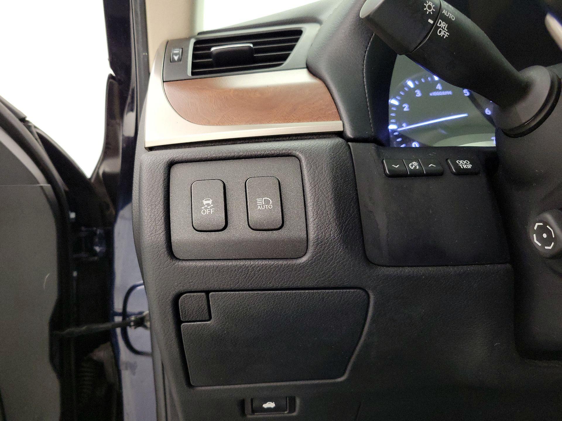 Thumbnail: 2018 Lexus GS - 13