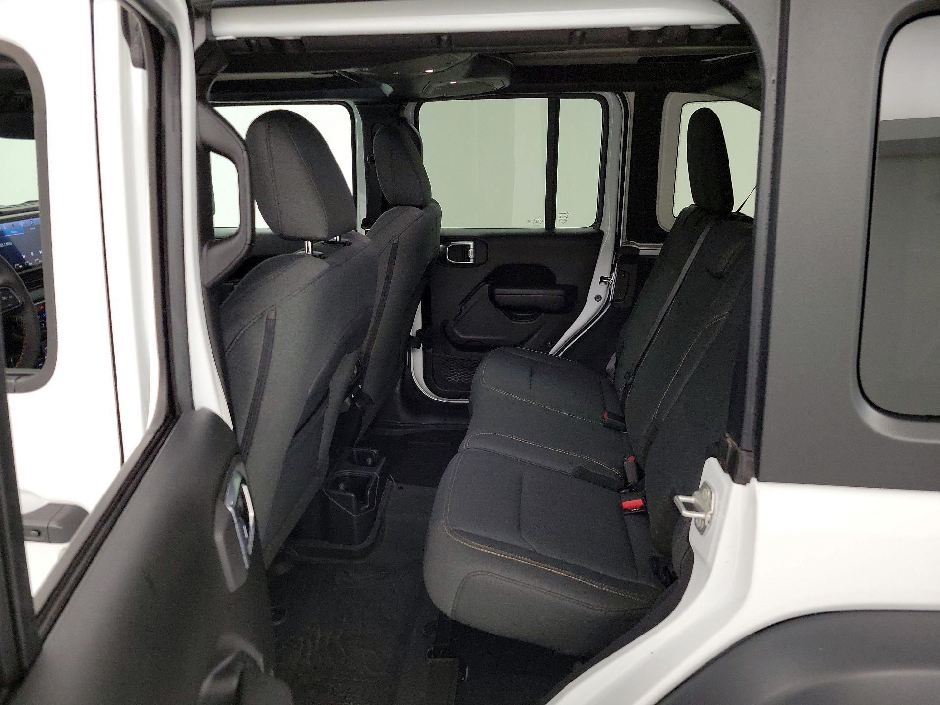 Thumbnail: 2024 Jeep Wrangler - 19