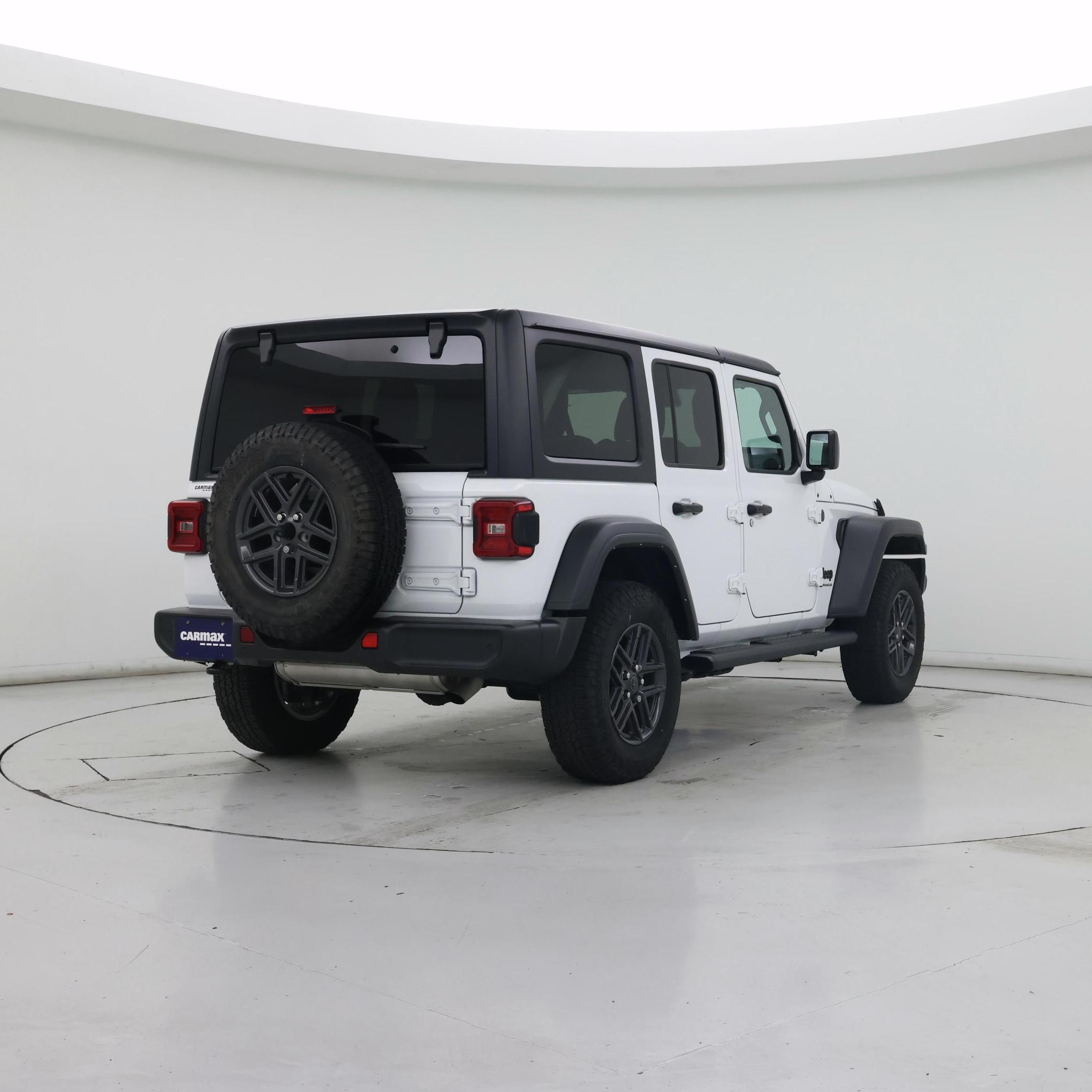 Thumbnail: 2024 Jeep Wrangler - 8
