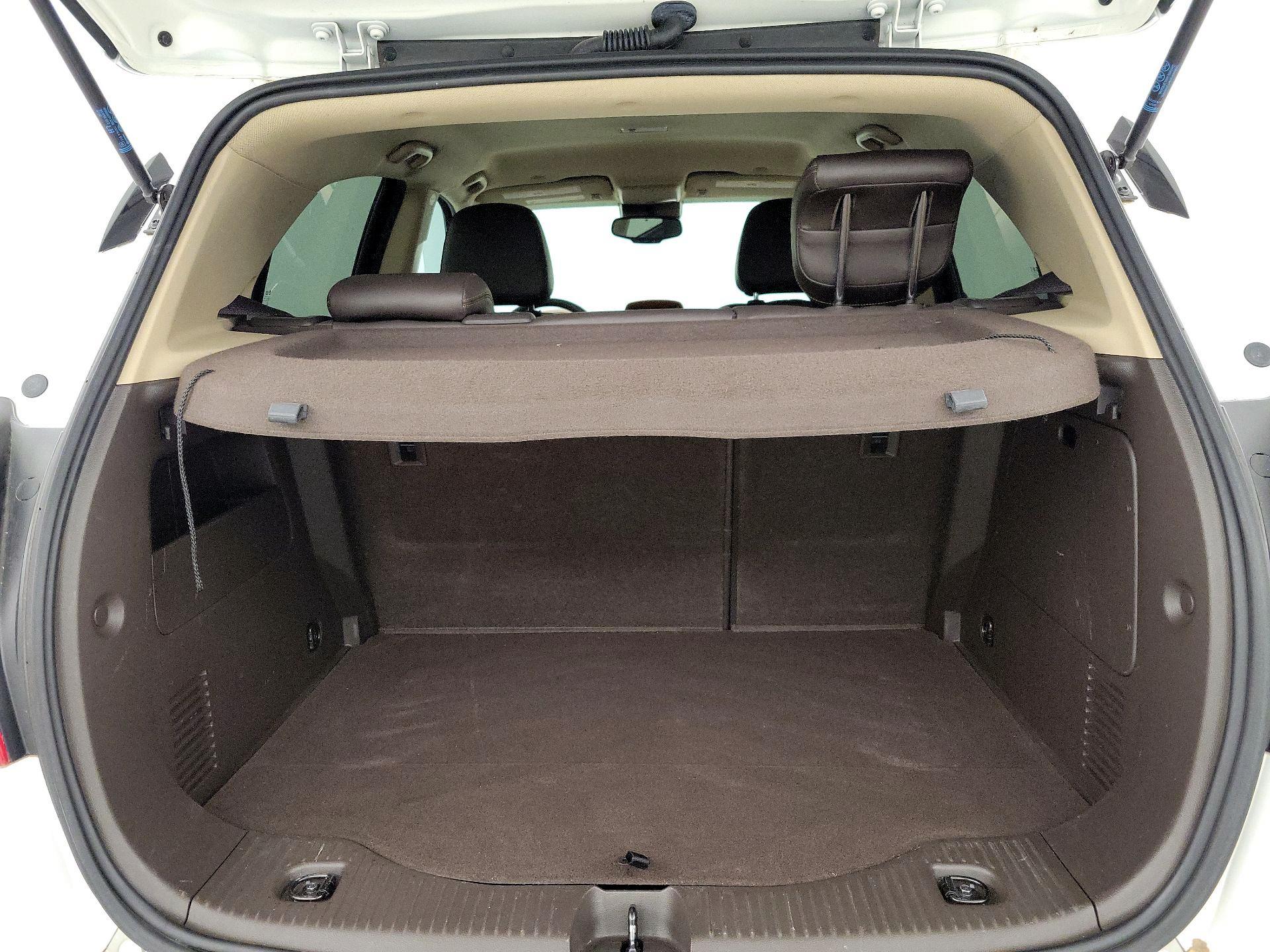 Thumbnail: 2016 Buick Encore - 19