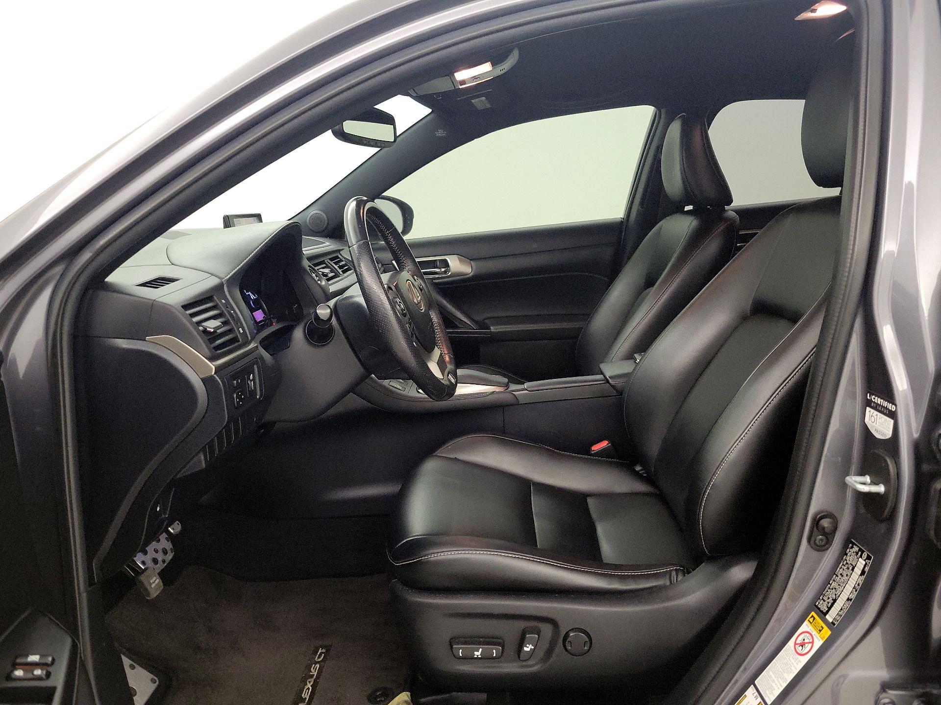 Thumbnail: 2016 Lexus CT - 11