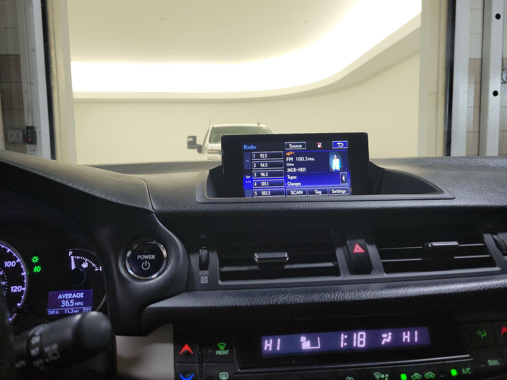 Thumbnail: 2016 Lexus CT - 15