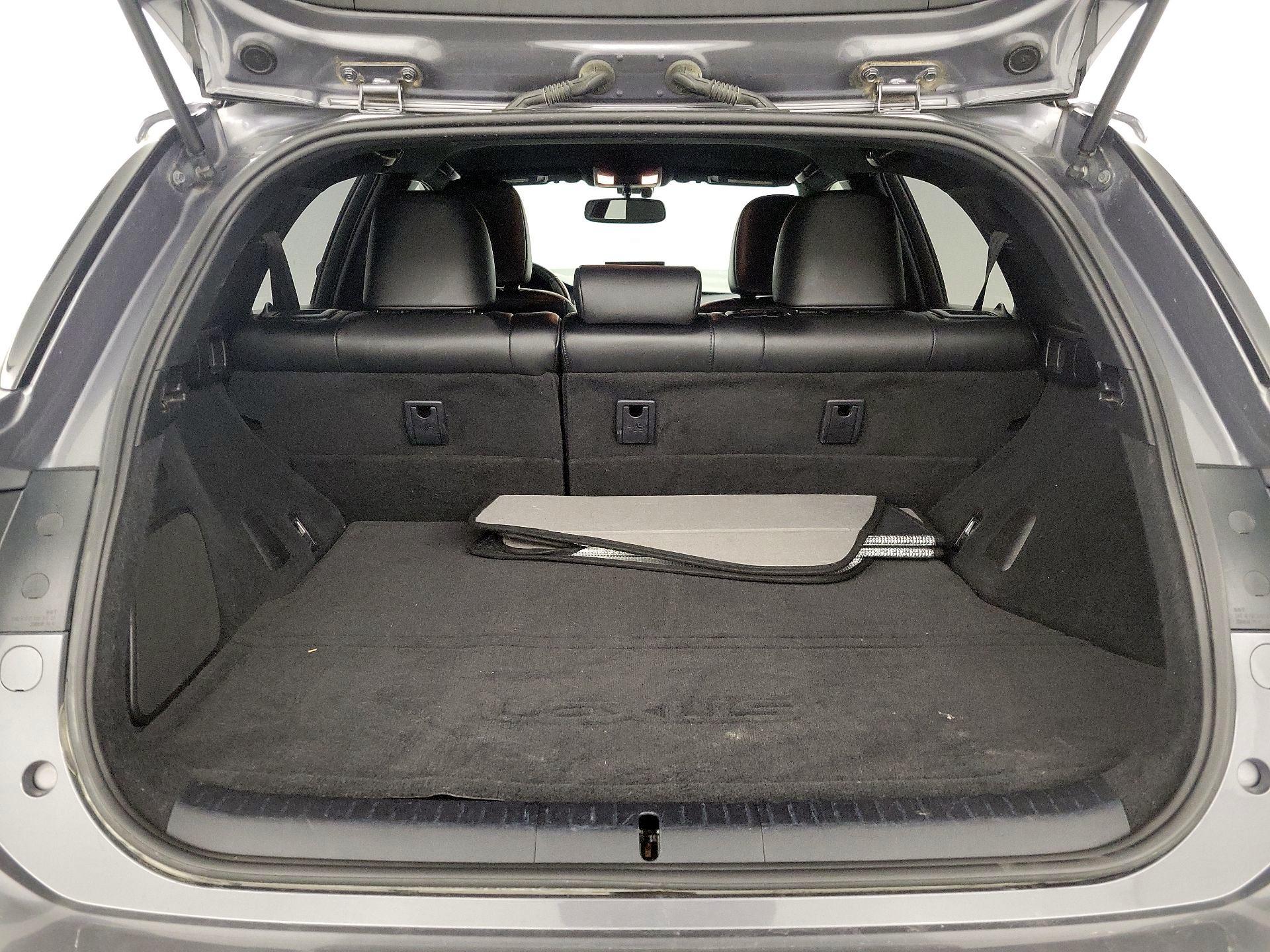 Thumbnail: 2016 Lexus CT - 19