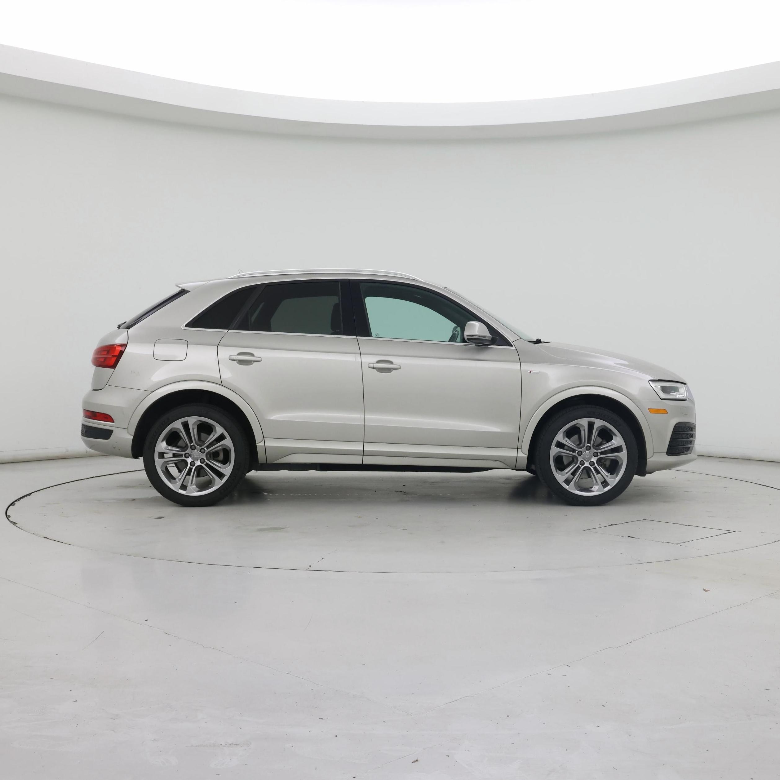 Thumbnail: 2016 Audi Q3 - 7