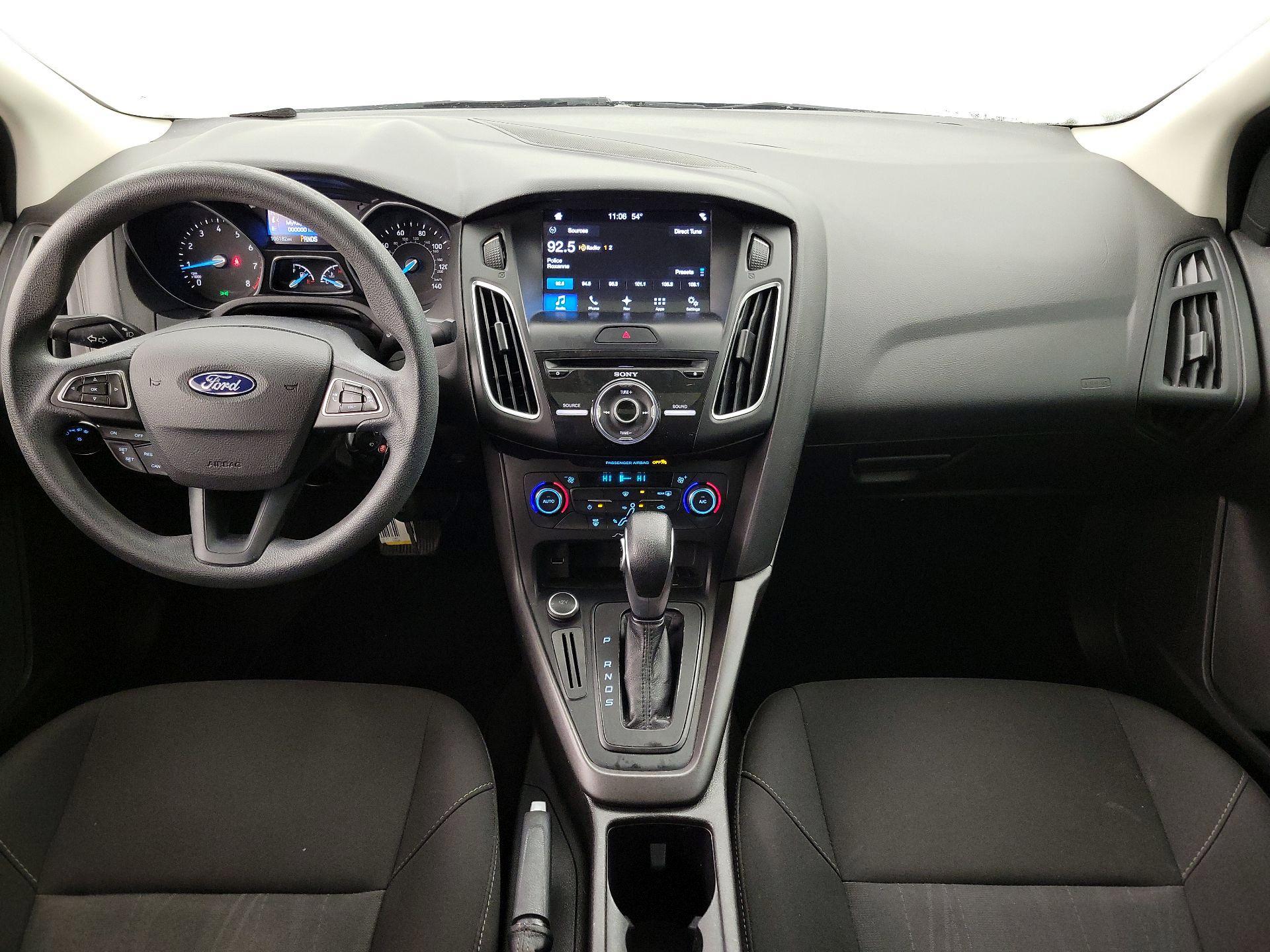 Thumbnail: 2017 Ford Focus - 9