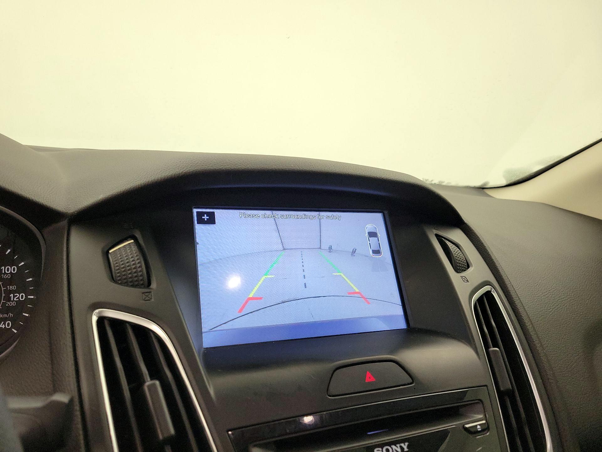 Thumbnail: 2017 Ford Focus - 15