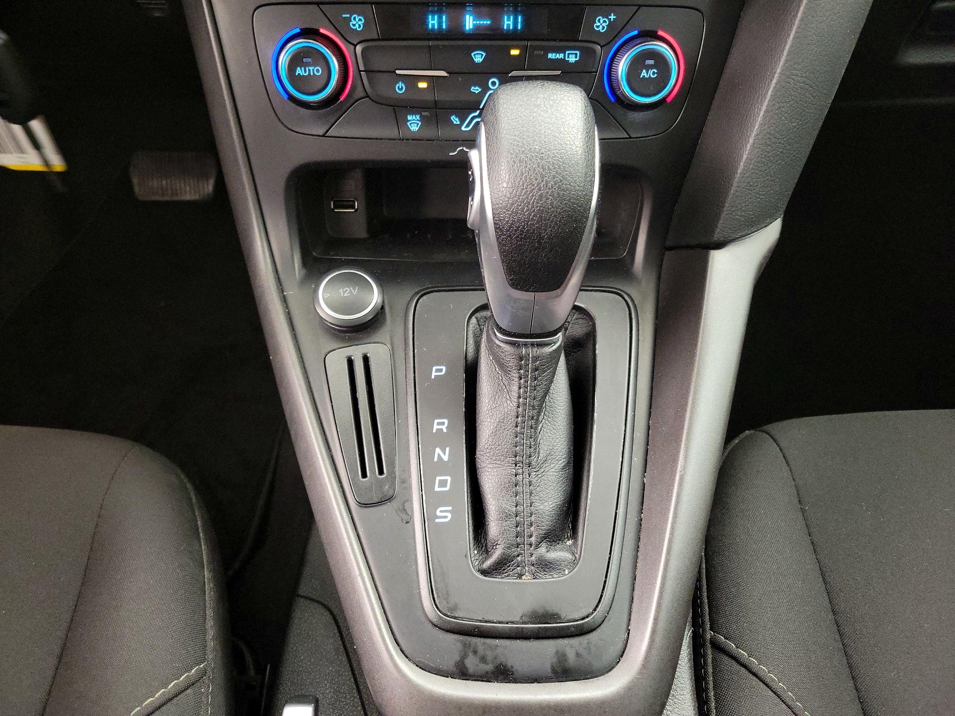 Thumbnail: 2017 Ford Focus - 18