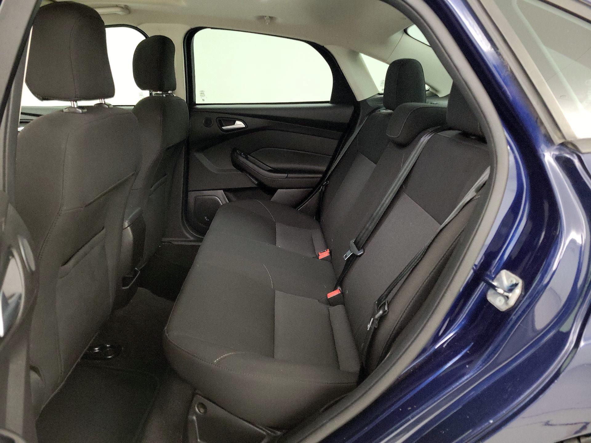 Thumbnail: 2017 Ford Focus - 20