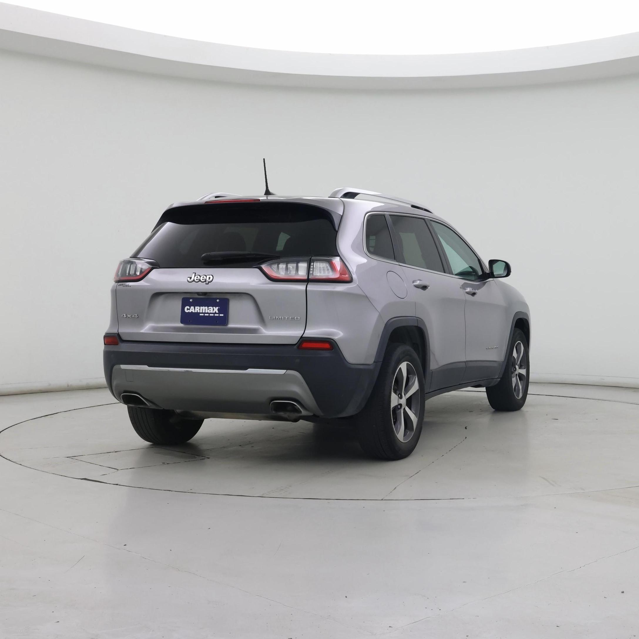 Thumbnail: 2020 Jeep Cherokee - 8