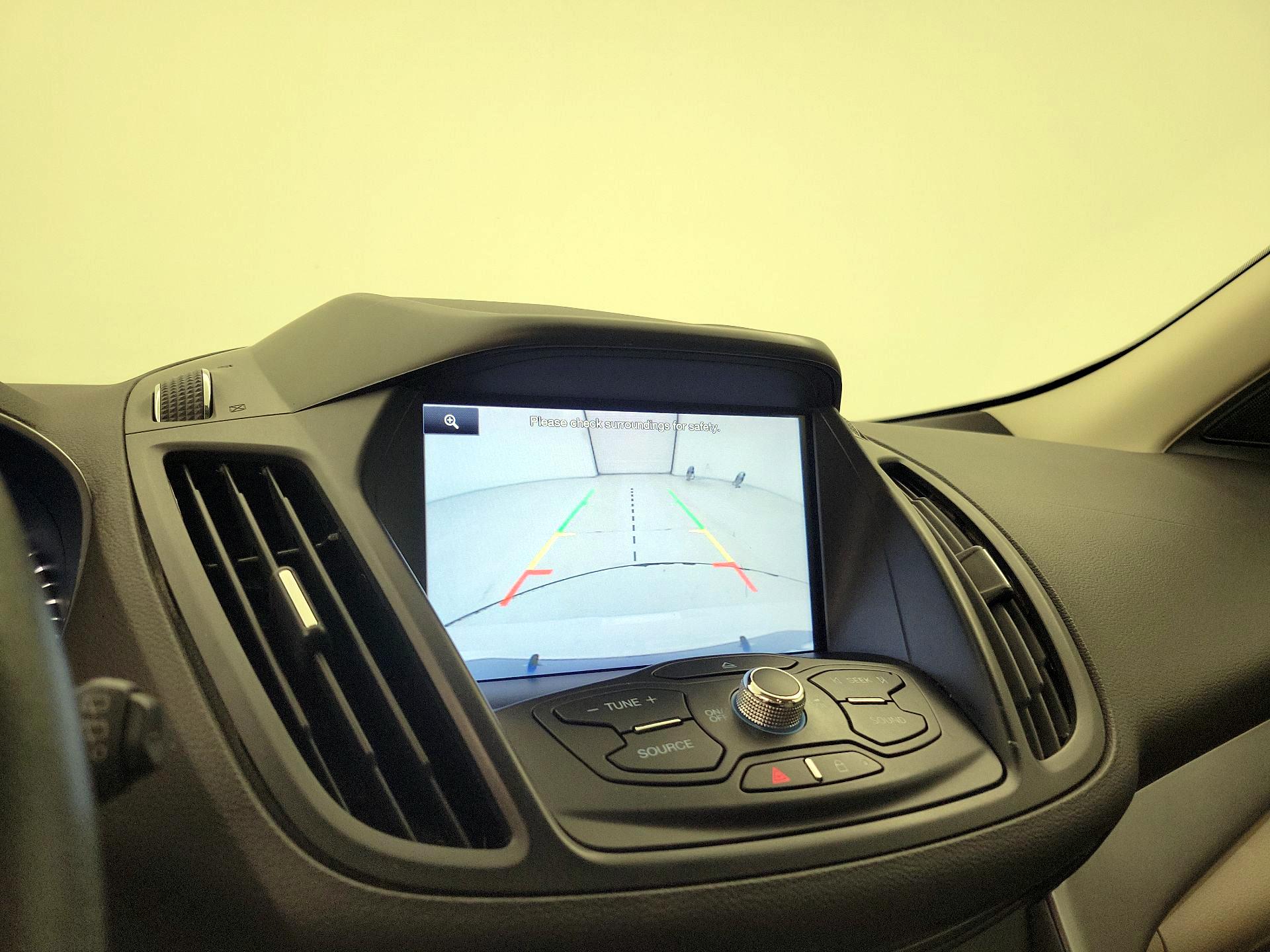 Thumbnail: 2014 Ford Escape - 14