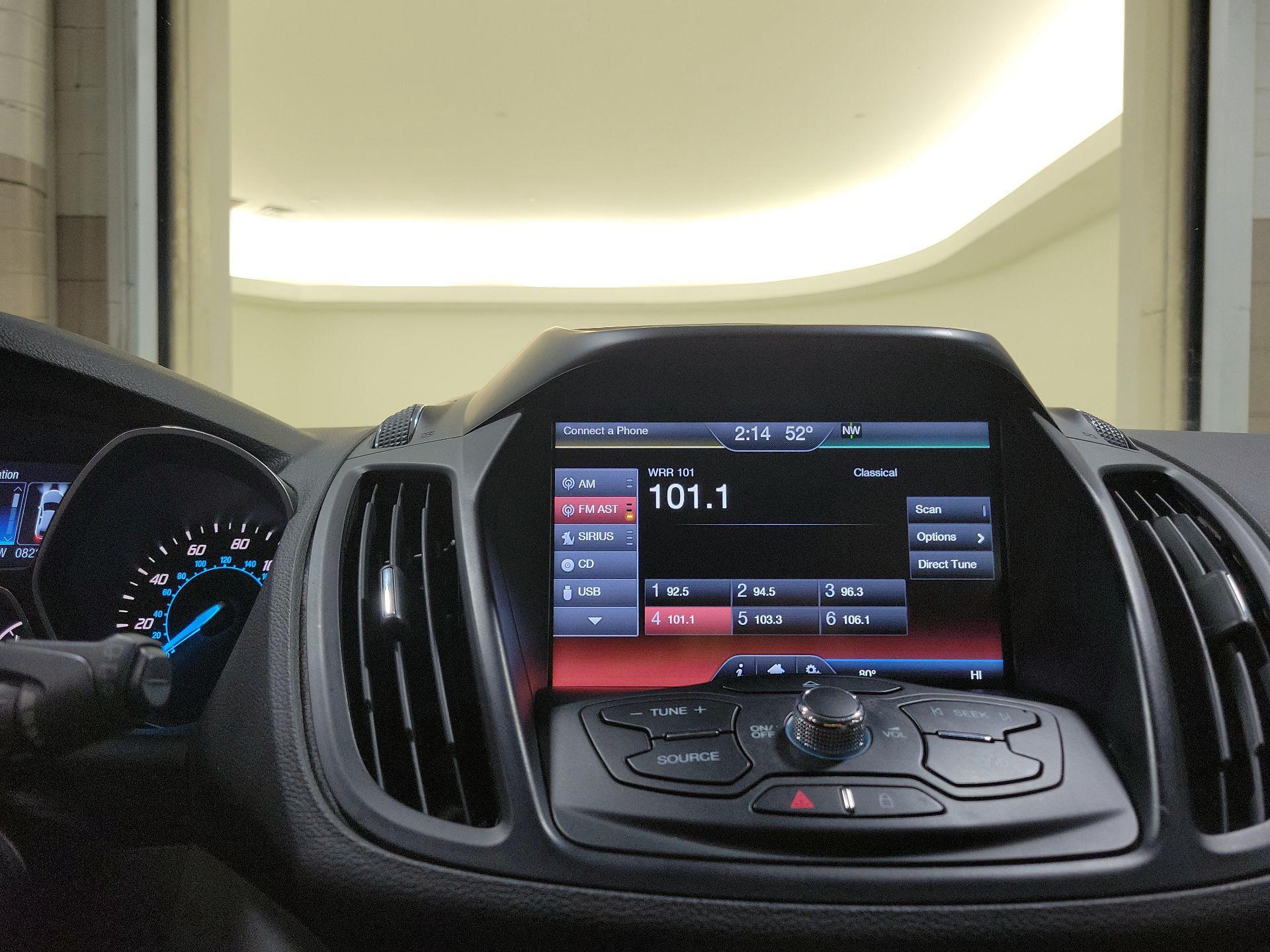 Thumbnail: 2014 Ford Escape - 15