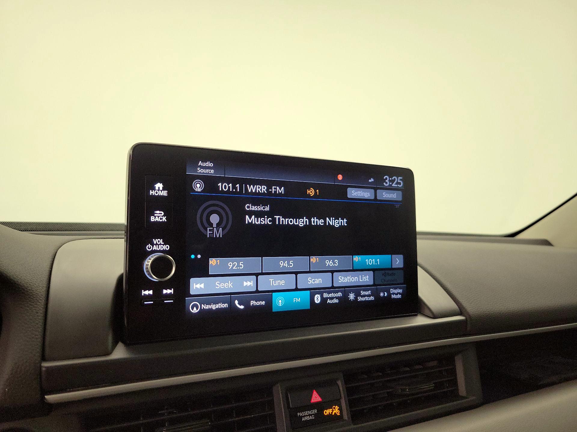 Thumbnail: 2024 Honda Pilot - 16