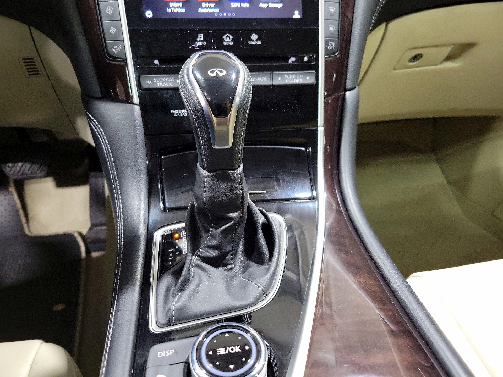 Thumbnail: 2019 INFINITI Q50 - 17