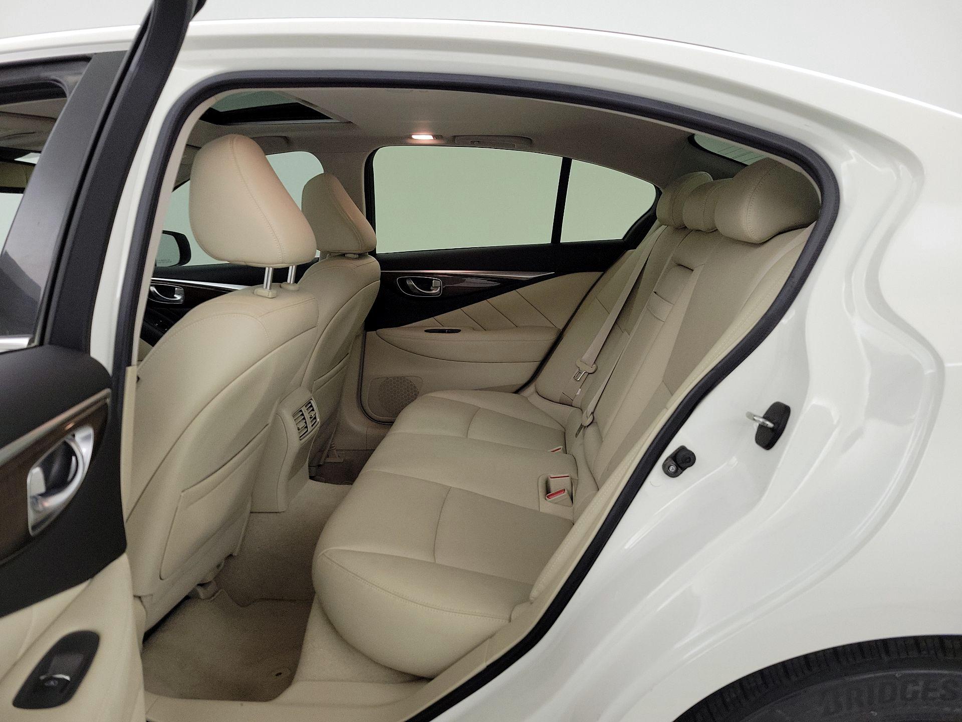 Thumbnail: 2019 INFINITI Q50 - 19