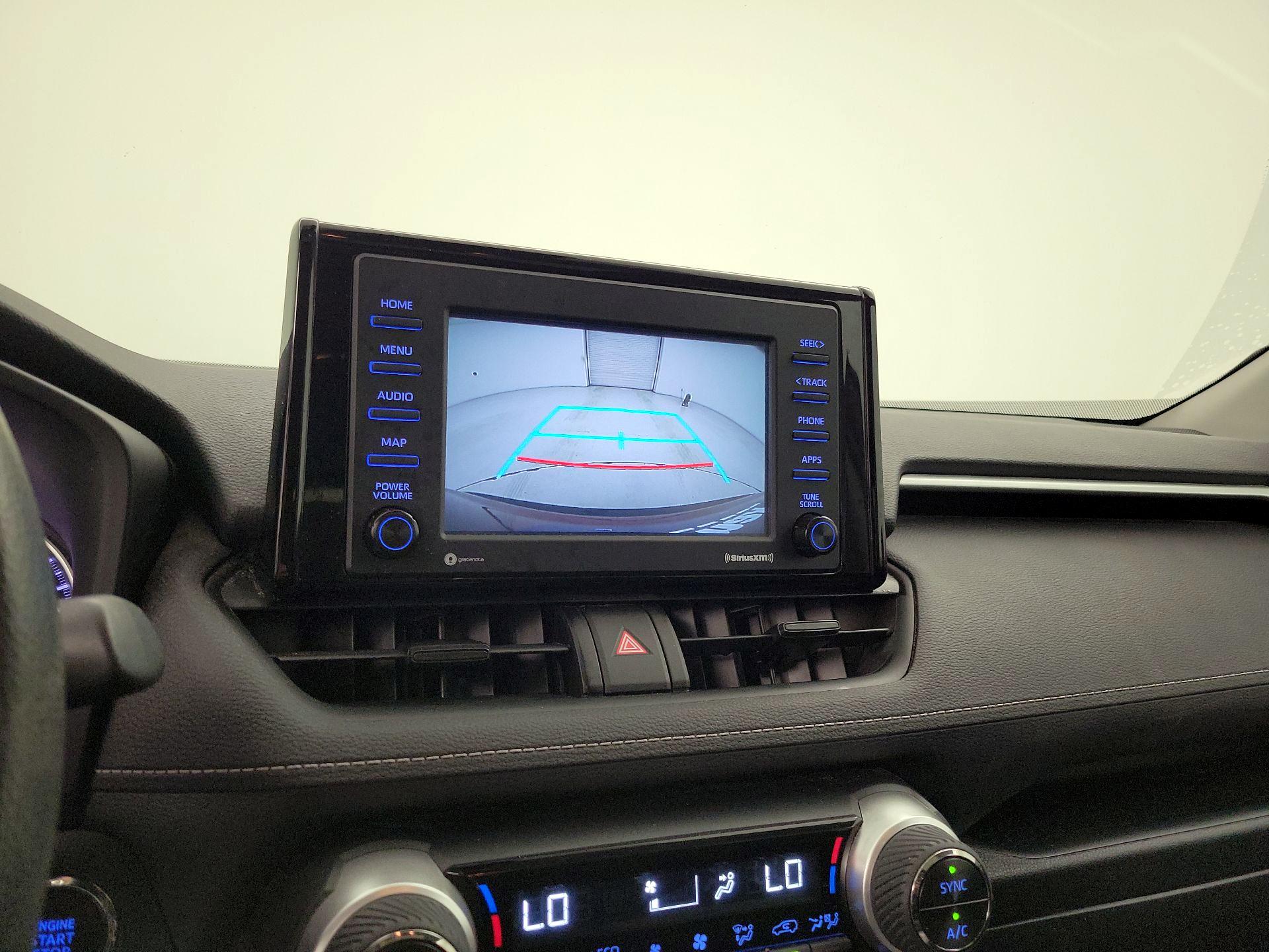 Thumbnail: 2020 Toyota RAV4 - 14