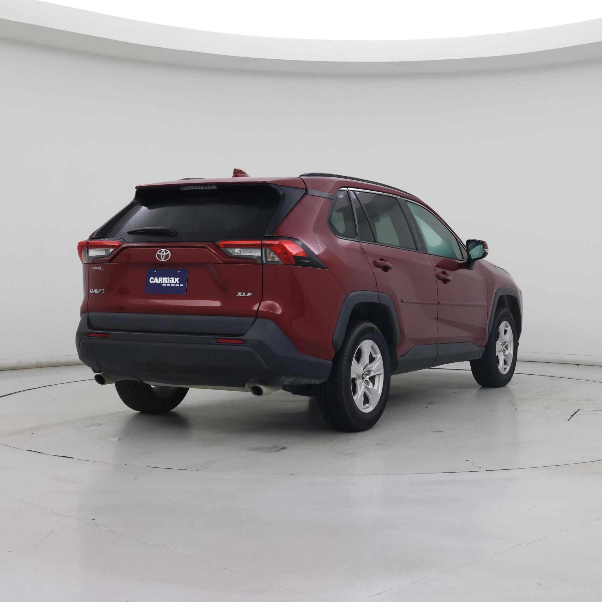 Thumbnail: 2020 Toyota RAV4 - 8