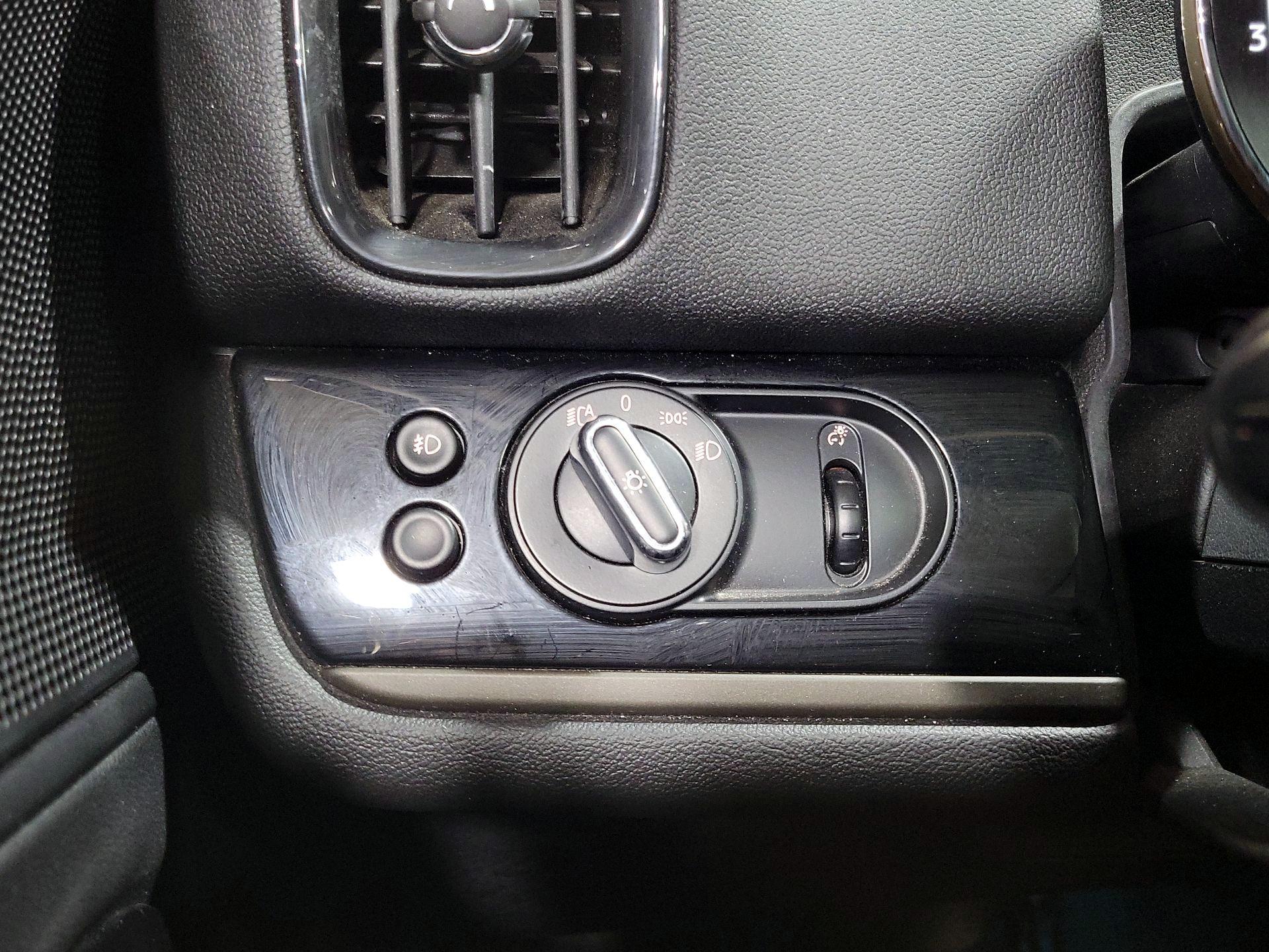 Thumbnail: 2022 MINI Cooper Countryman - 13