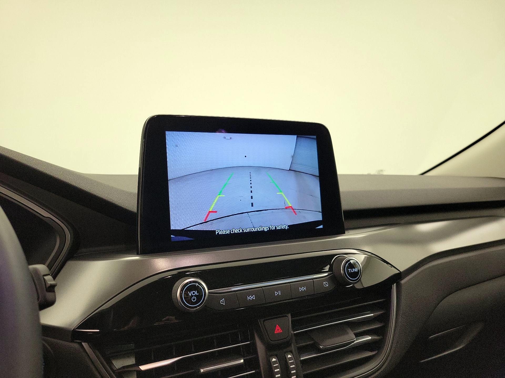 Thumbnail: 2023 Ford Escape - 14