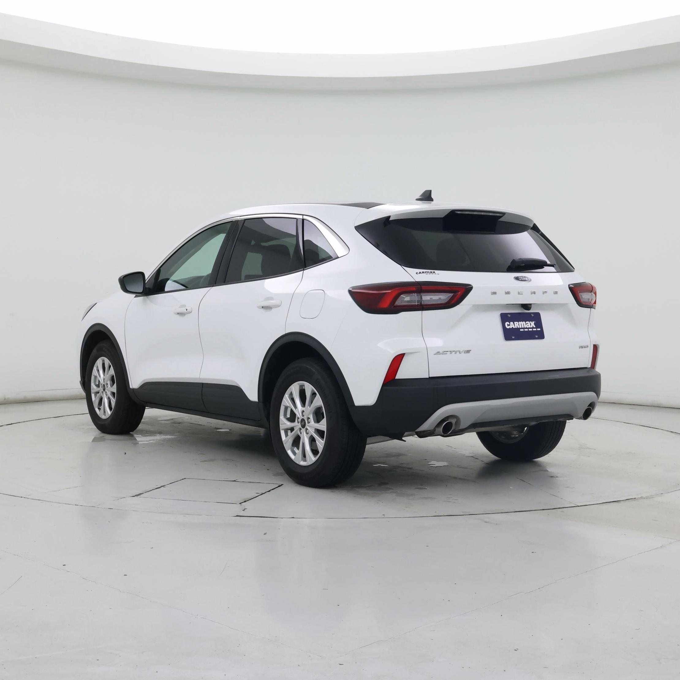 Thumbnail: 2023 Ford Escape - 2