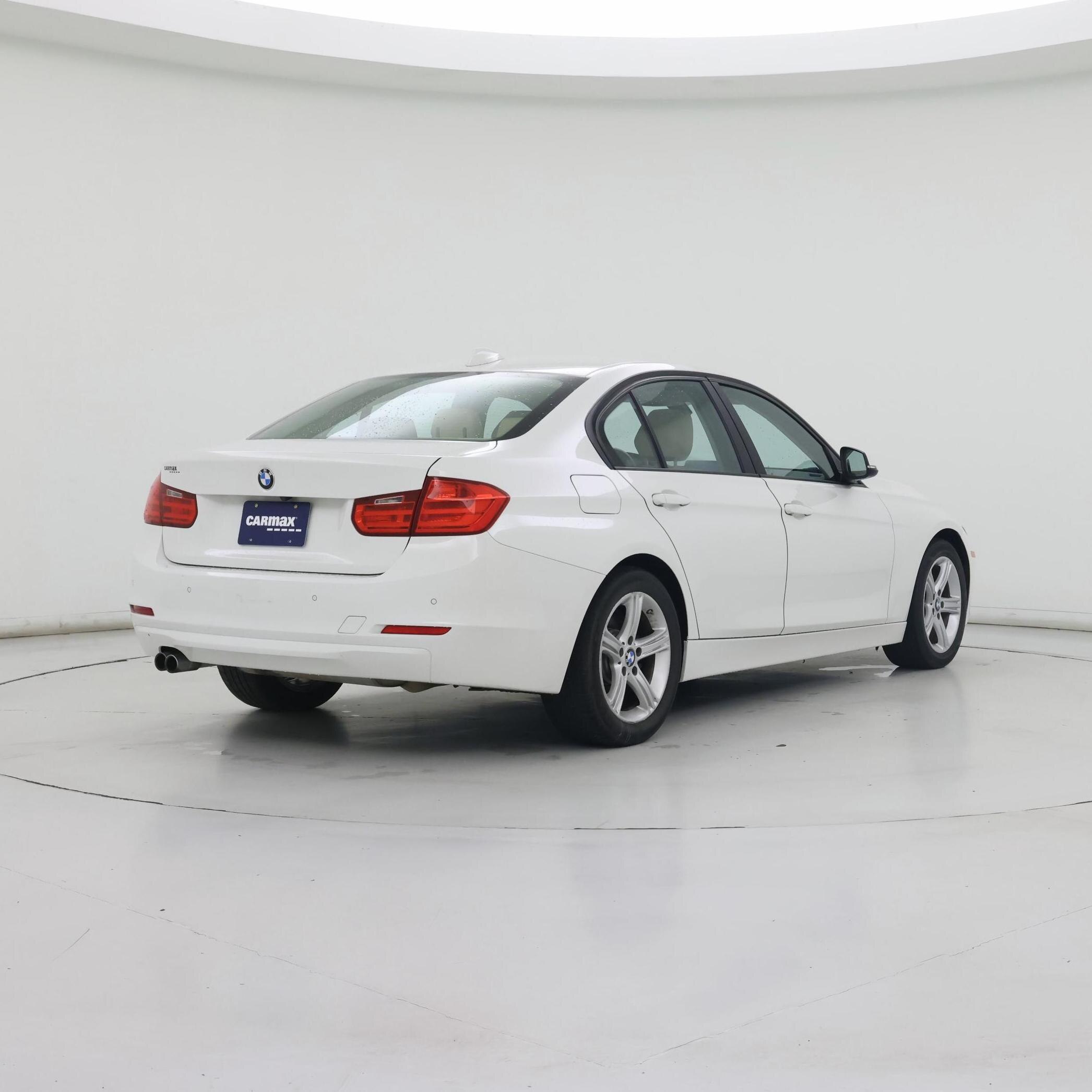 Thumbnail: 2015 BMW 3 Series - 8