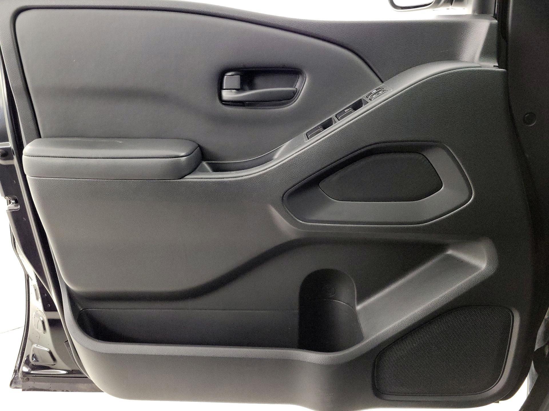 Thumbnail: 2023 Nissan Frontier - 12