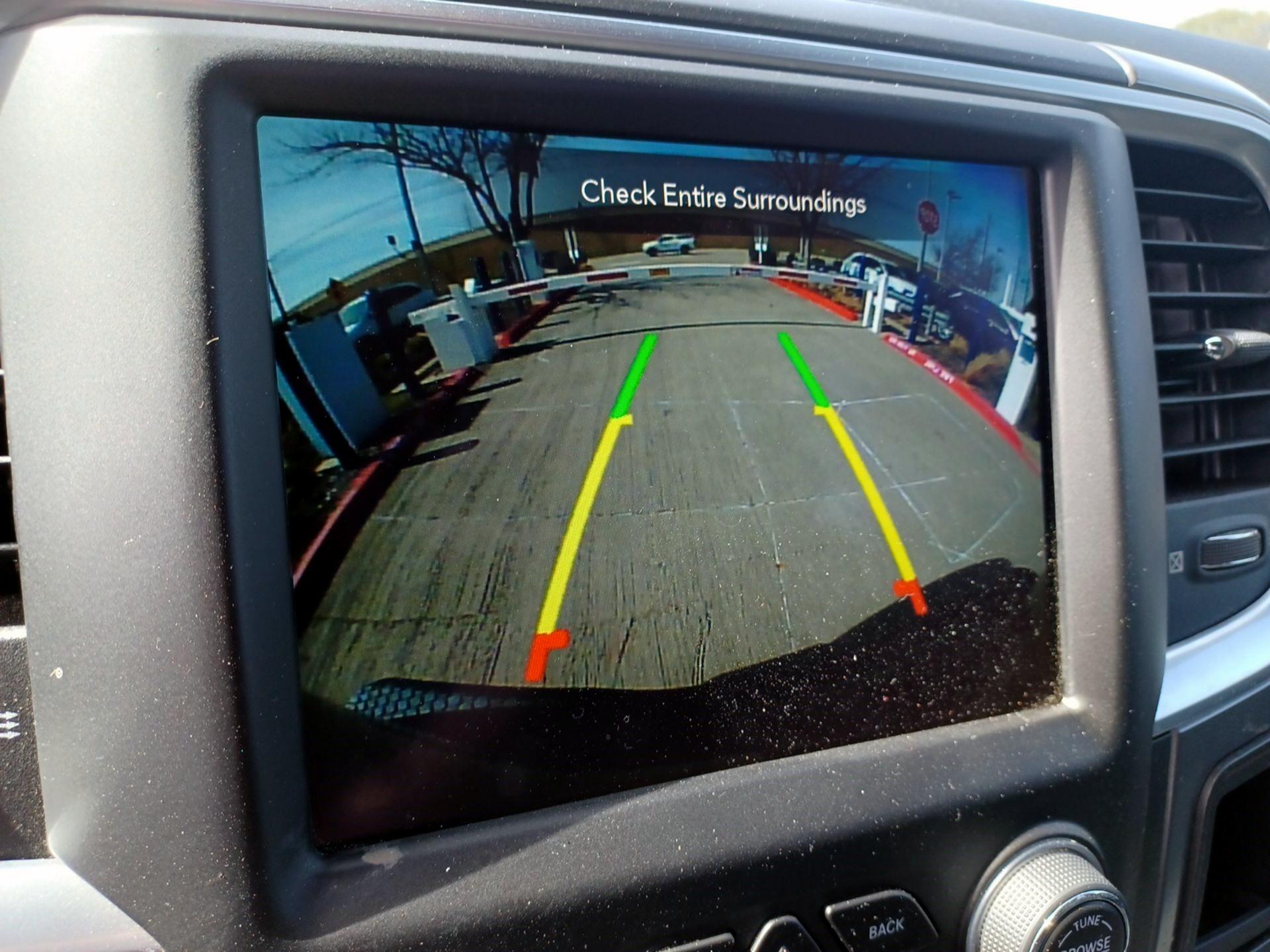 Thumbnail: 2021 RAM 1500 Classic - 12