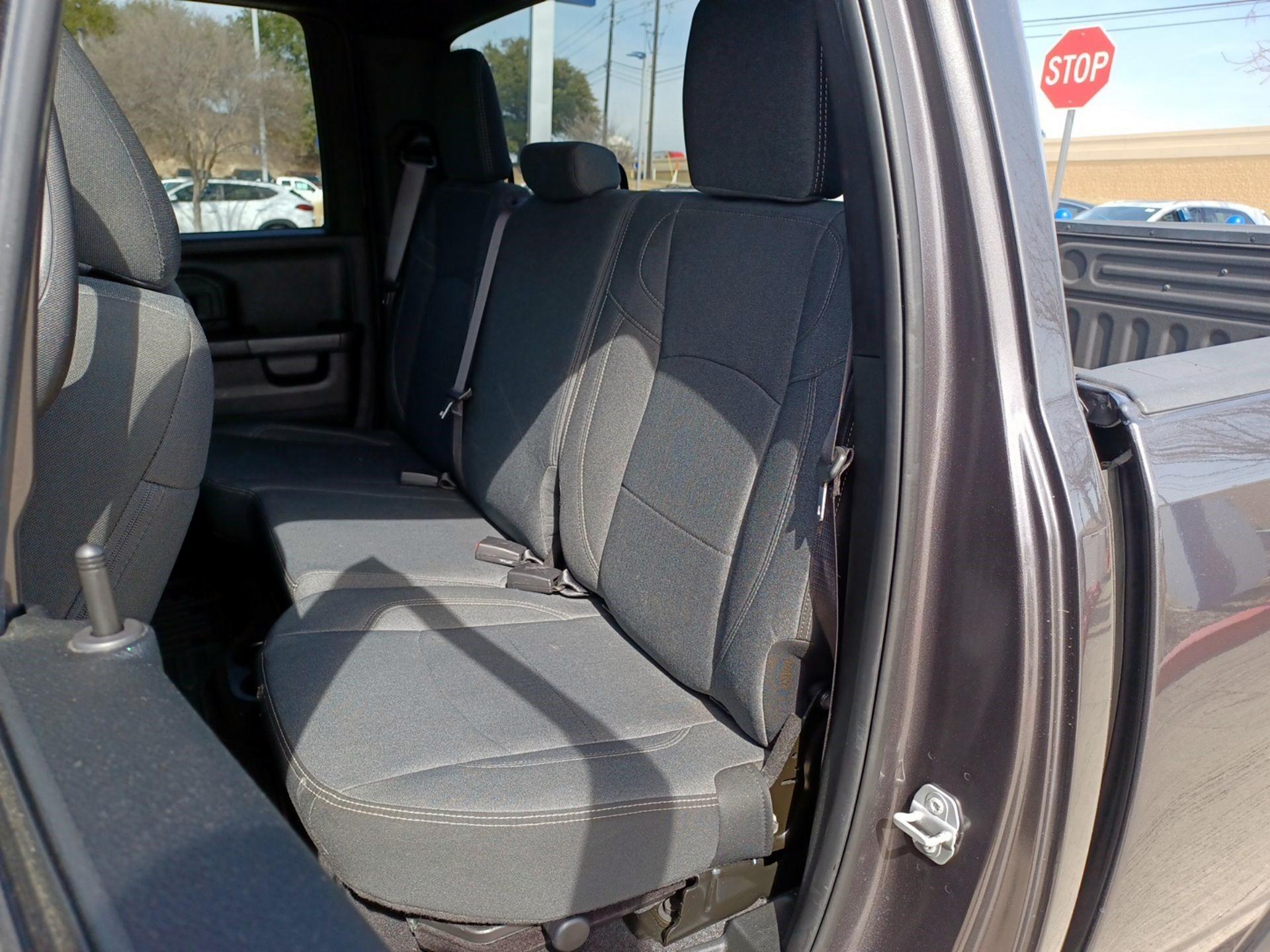 Thumbnail: 2021 RAM 1500 Classic - 17