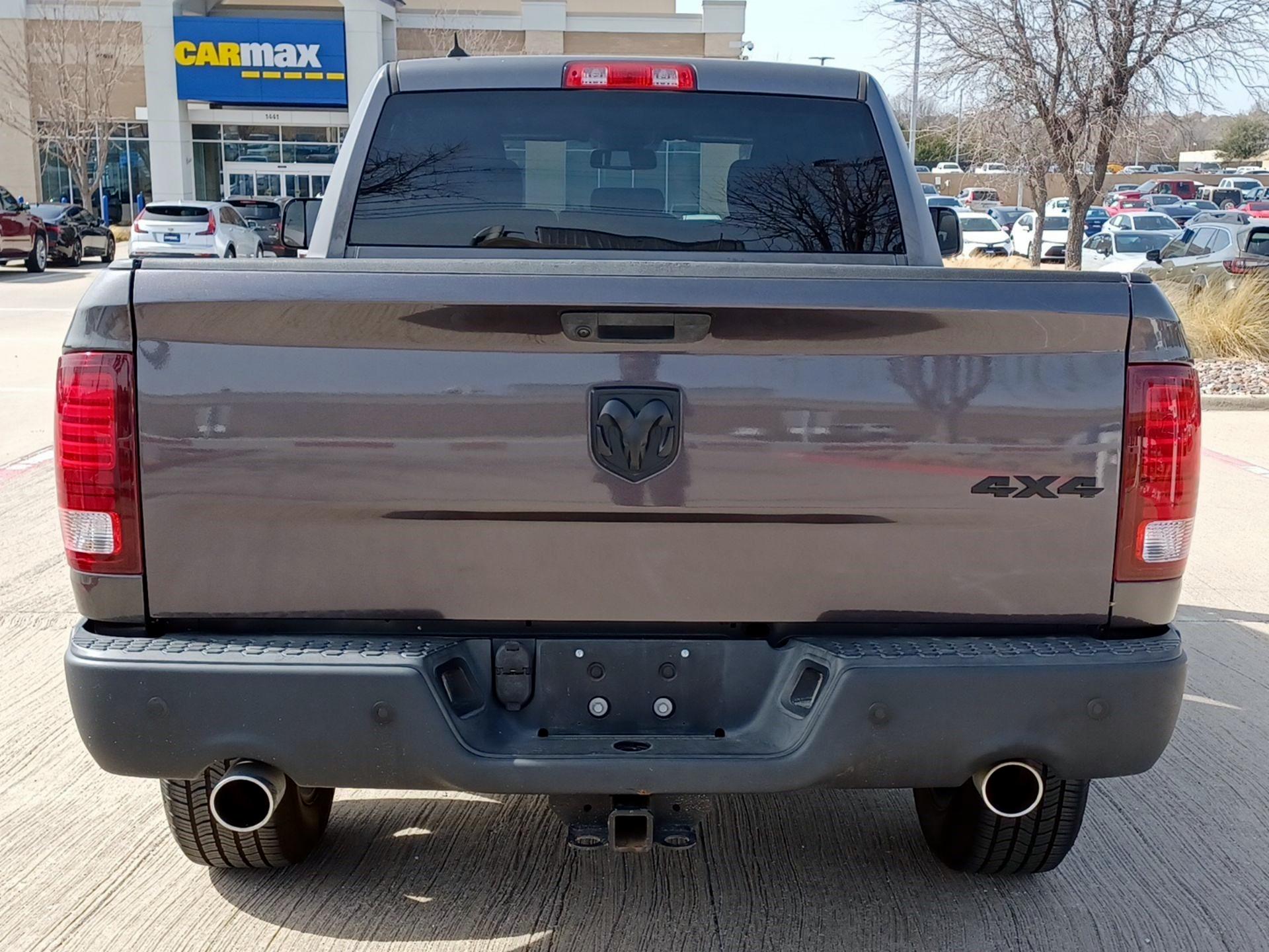 Thumbnail: 2021 RAM 1500 Classic - 6