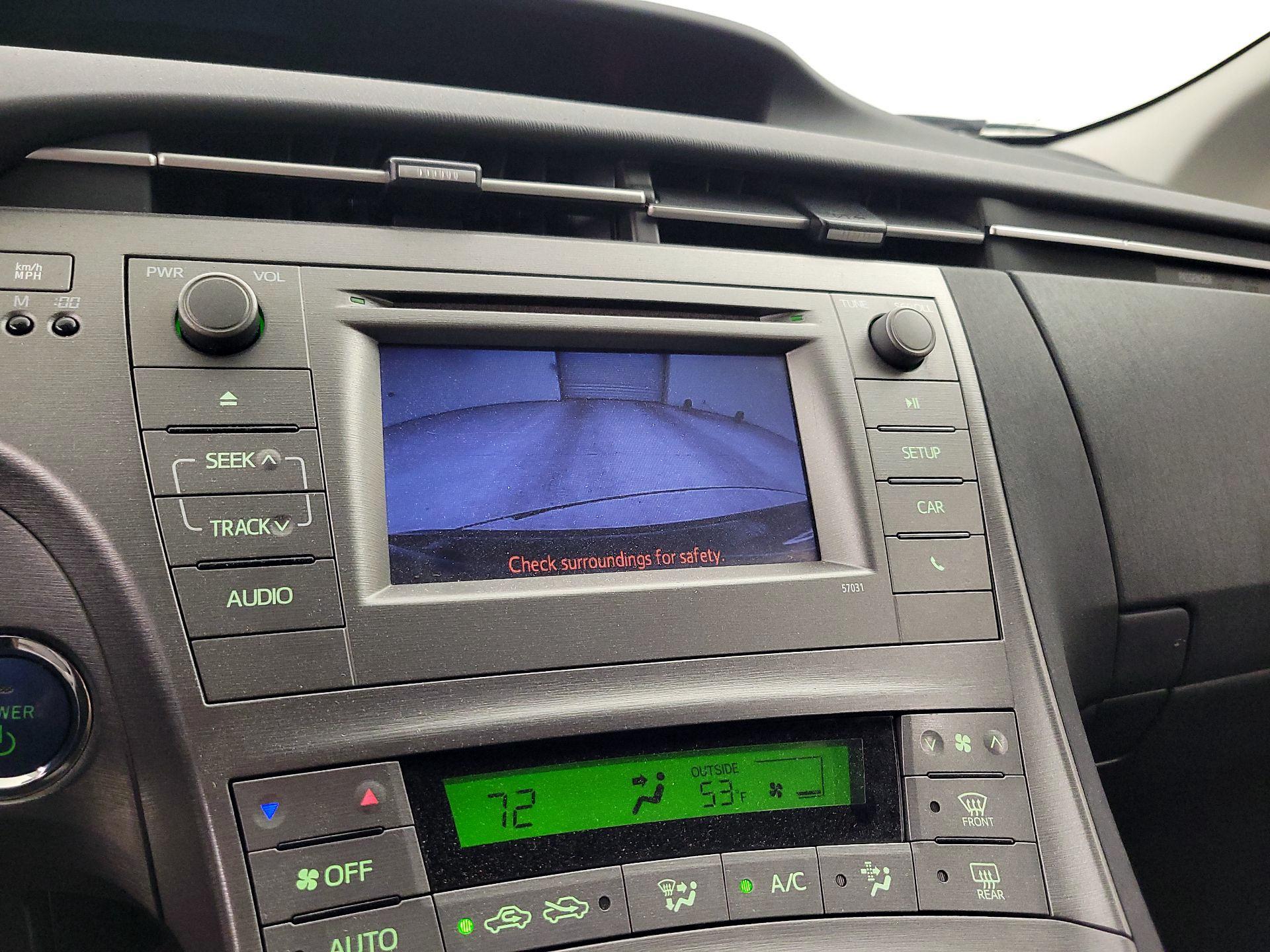 Thumbnail: 2015 Toyota Prius - 14