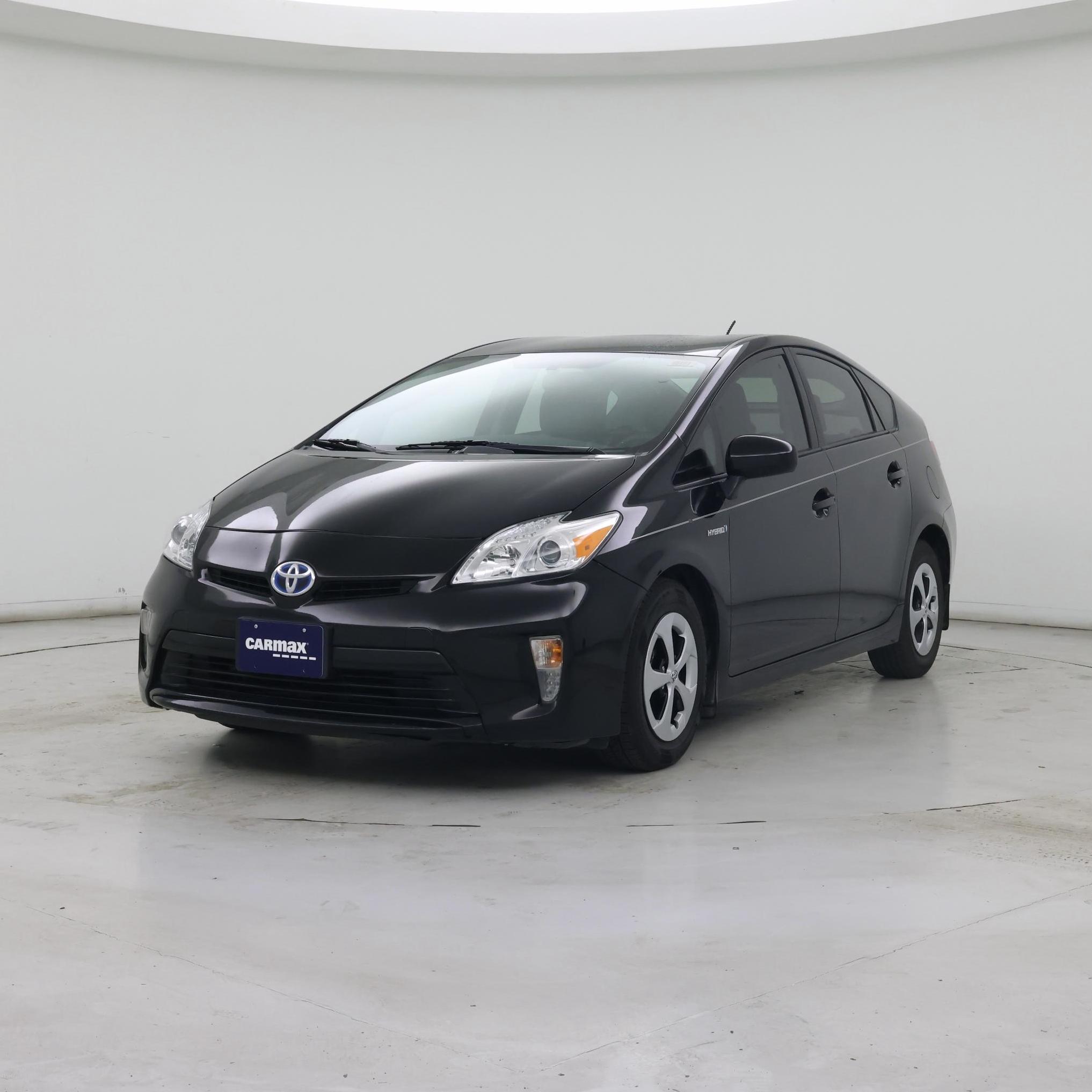 Thumbnail: 2015 Toyota Prius - 4