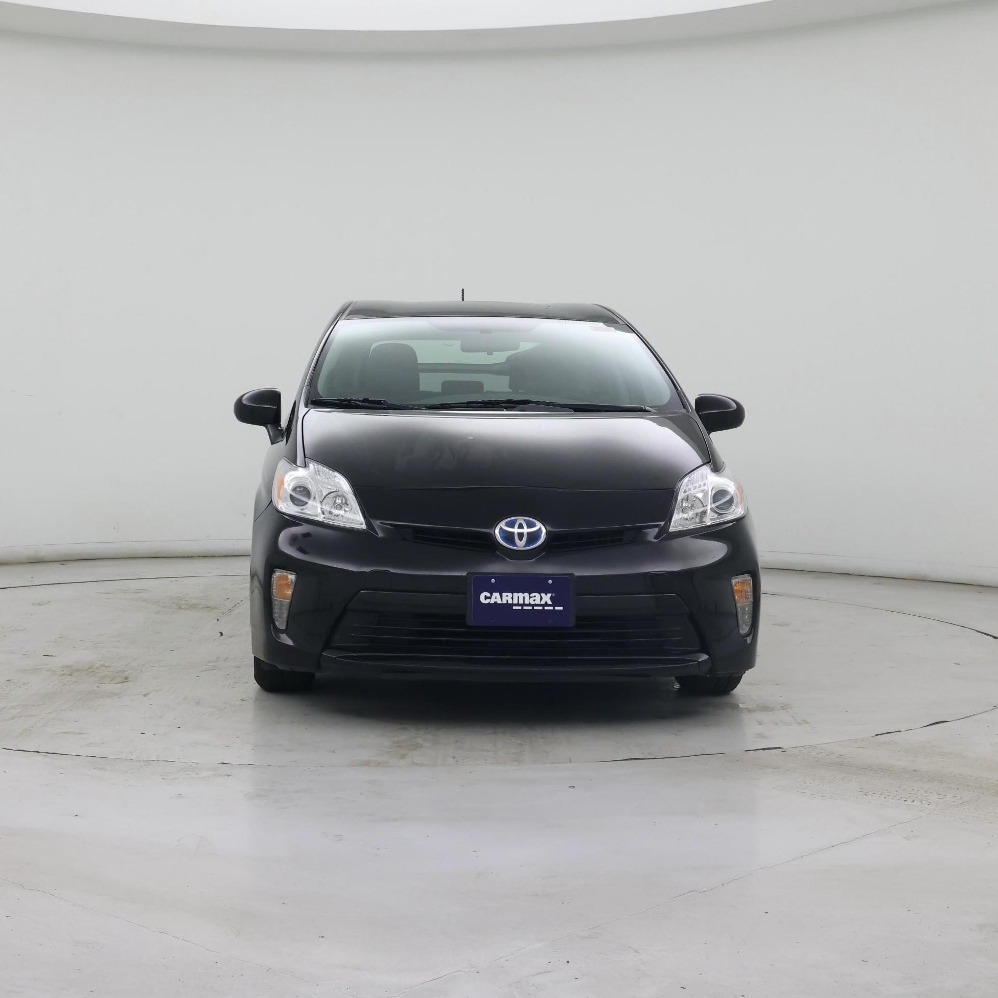 Thumbnail: 2015 Toyota Prius - 5