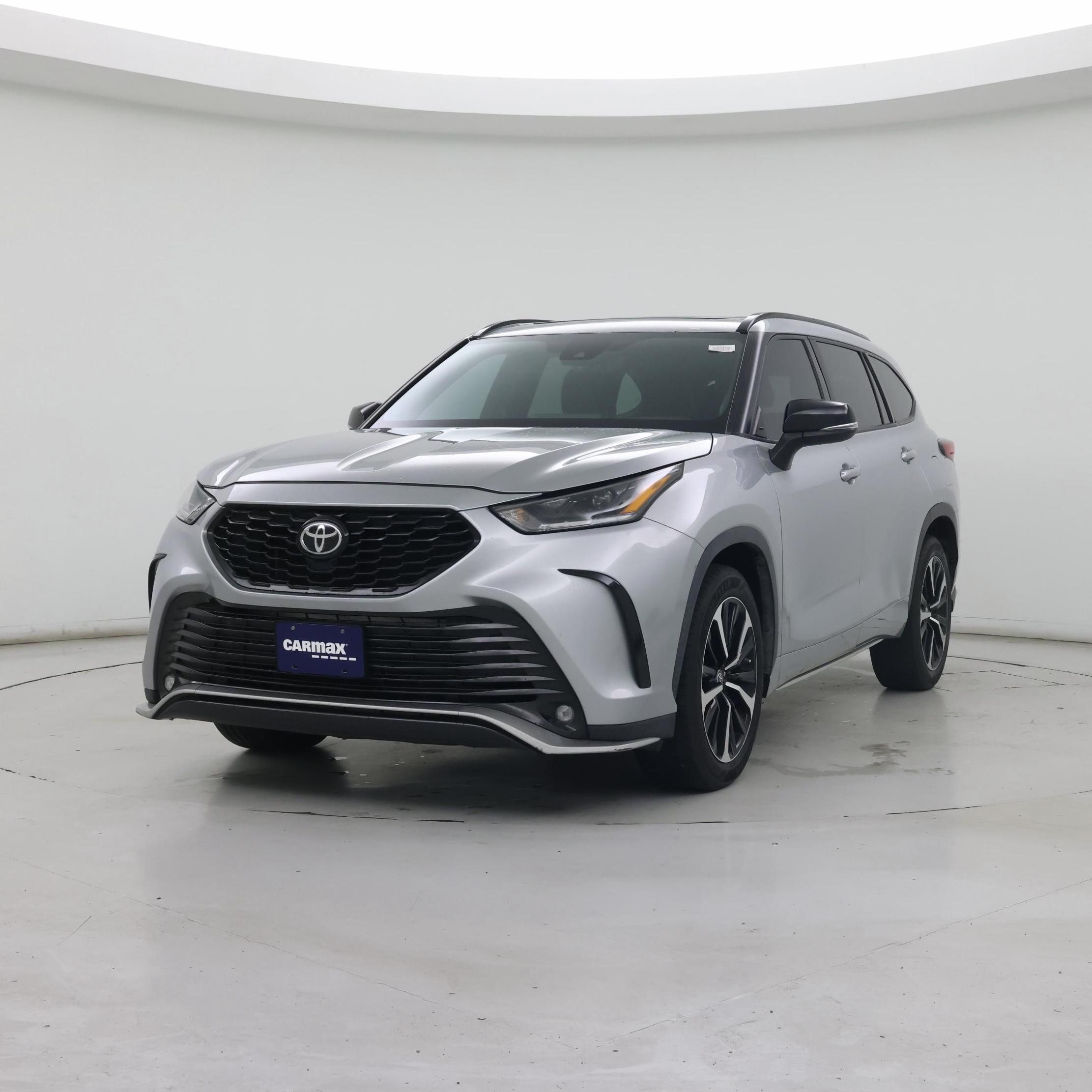 Thumbnail: 2021 Toyota Highlander - 4