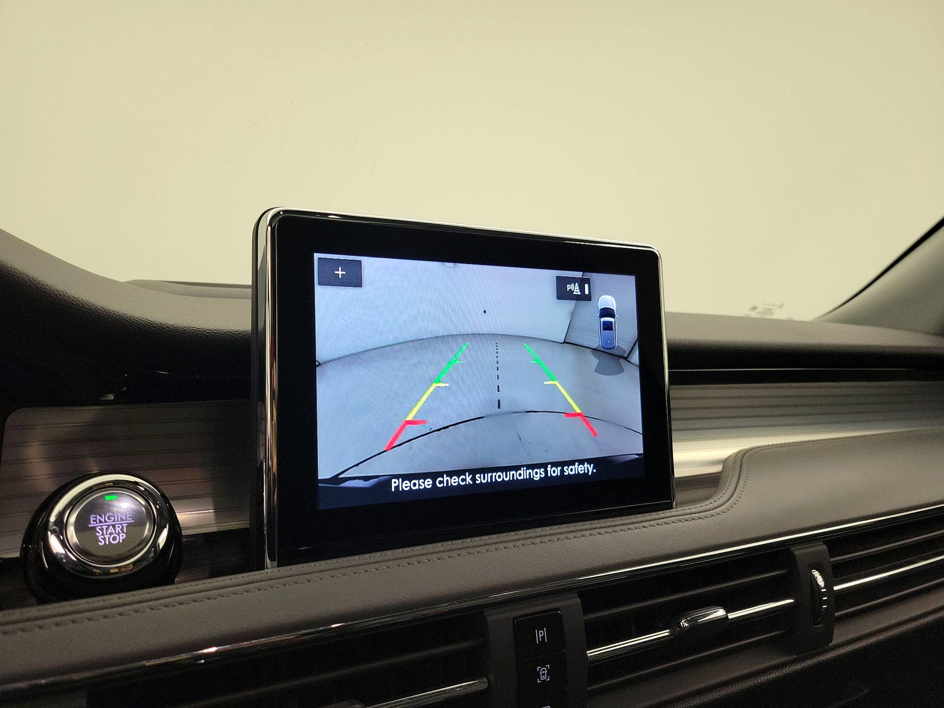 Thumbnail: 2022 Lincoln Corsair - 14