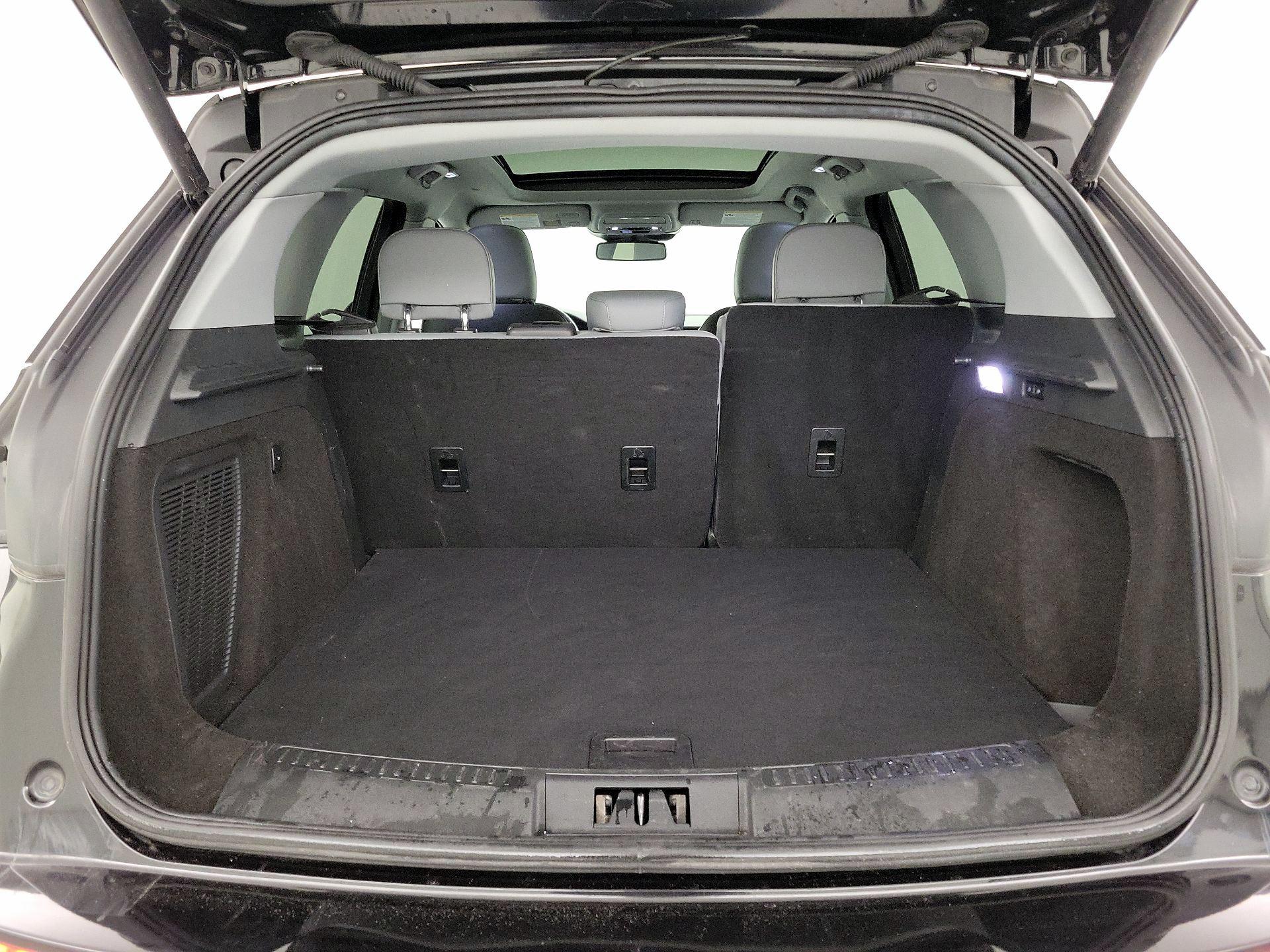 Thumbnail: 2022 Lincoln Corsair - 20