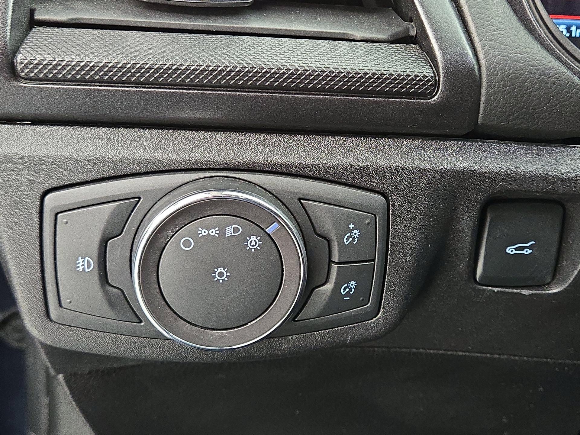 Thumbnail: 2018 Ford Fusion - 13