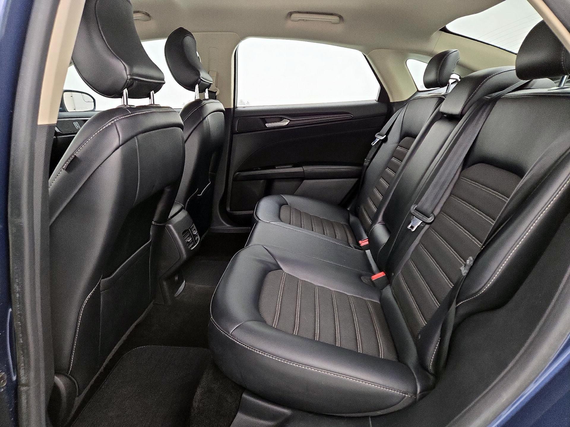 Thumbnail: 2018 Ford Fusion - 19