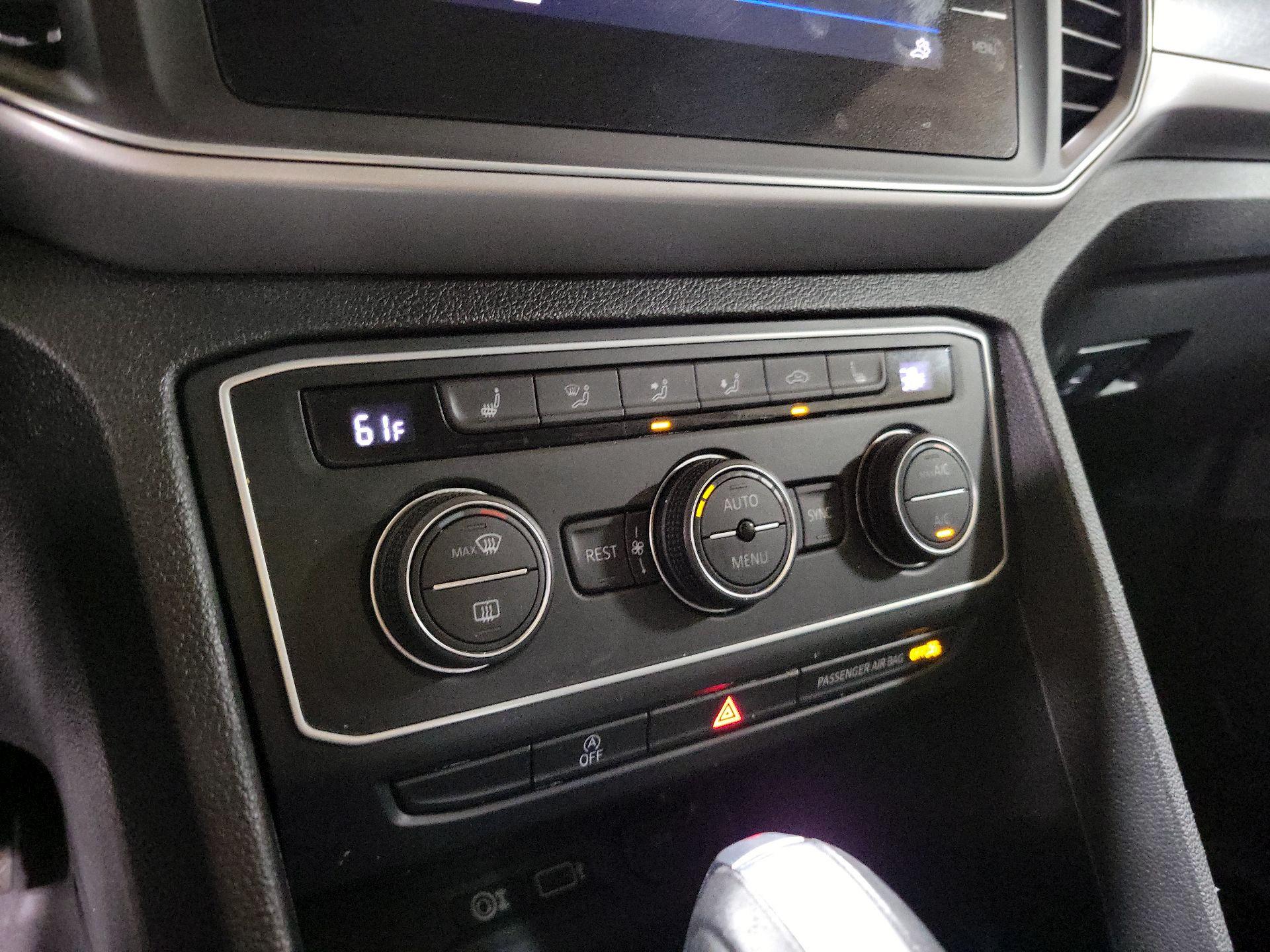 Thumbnail: 2019 Volkswagen Atlas - 16