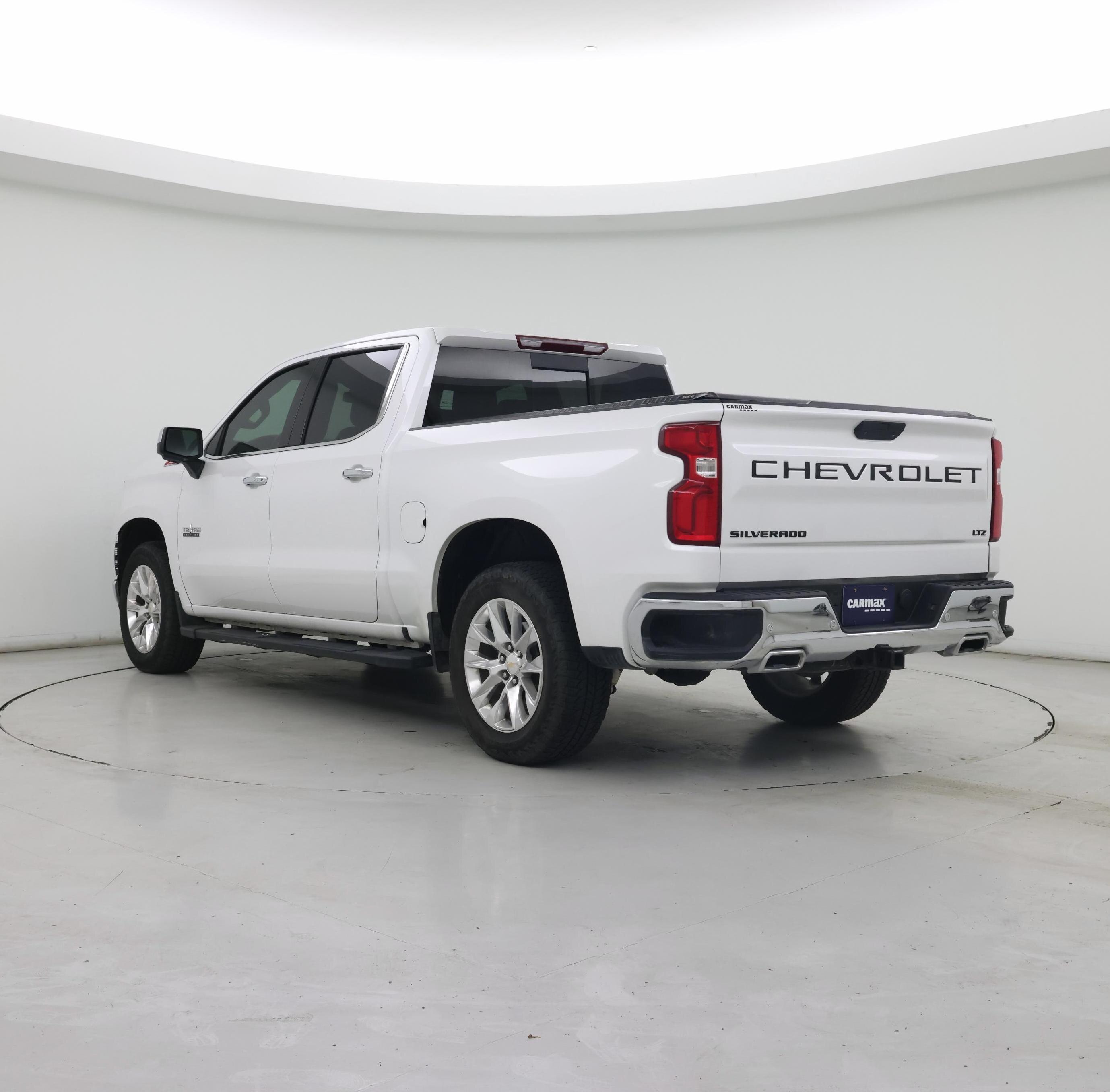 Thumbnail: 2021 Chevrolet Silverado 1500 - 2