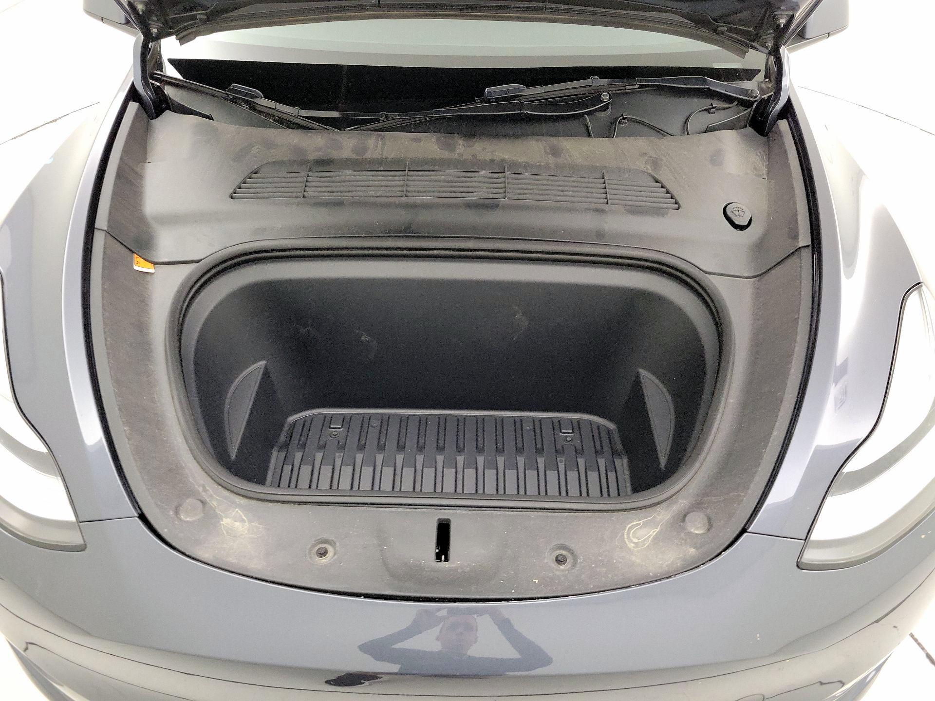 Thumbnail: 2023 Tesla Model Y - 20