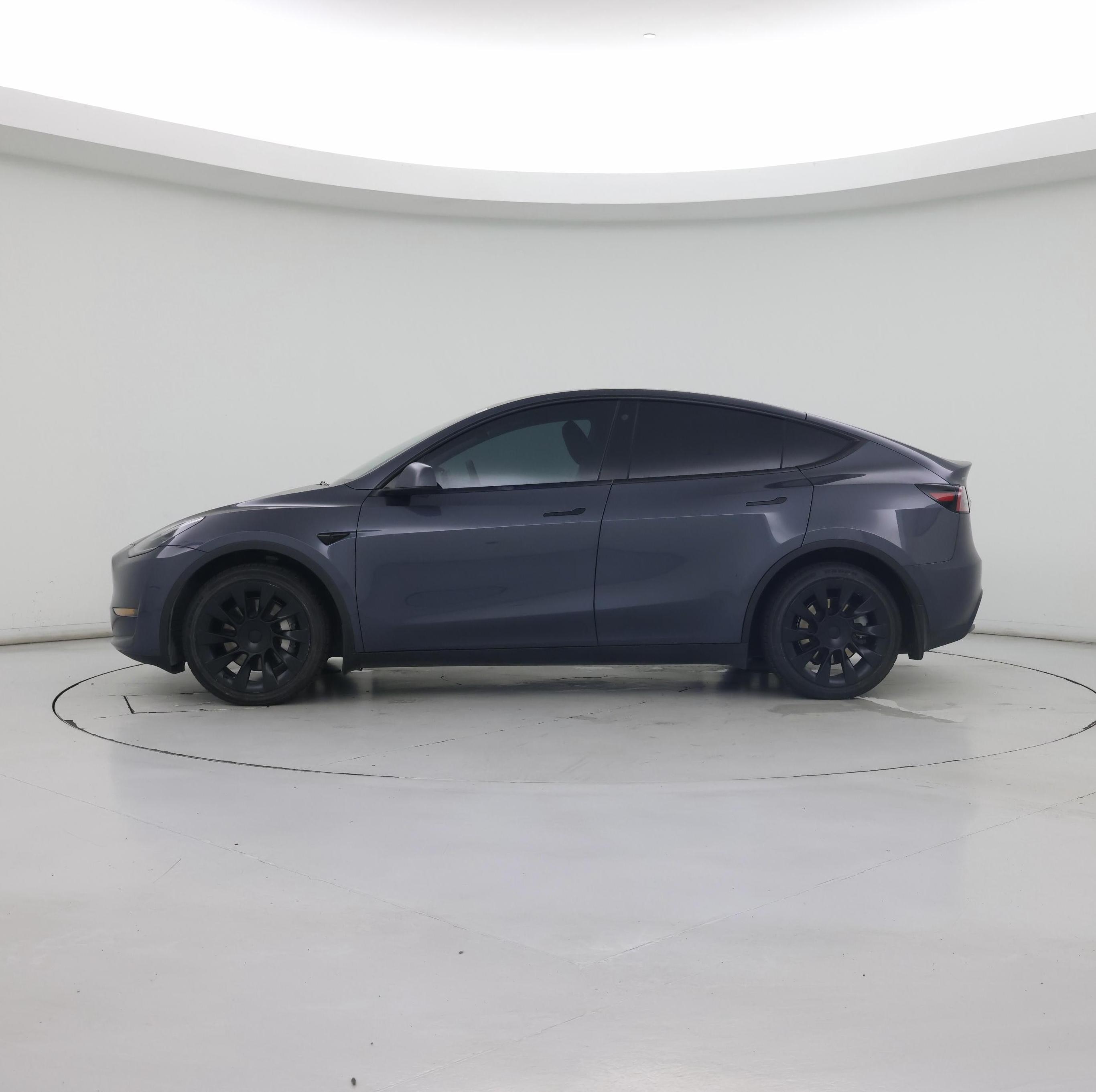 Thumbnail: 2023 Tesla Model Y - 3