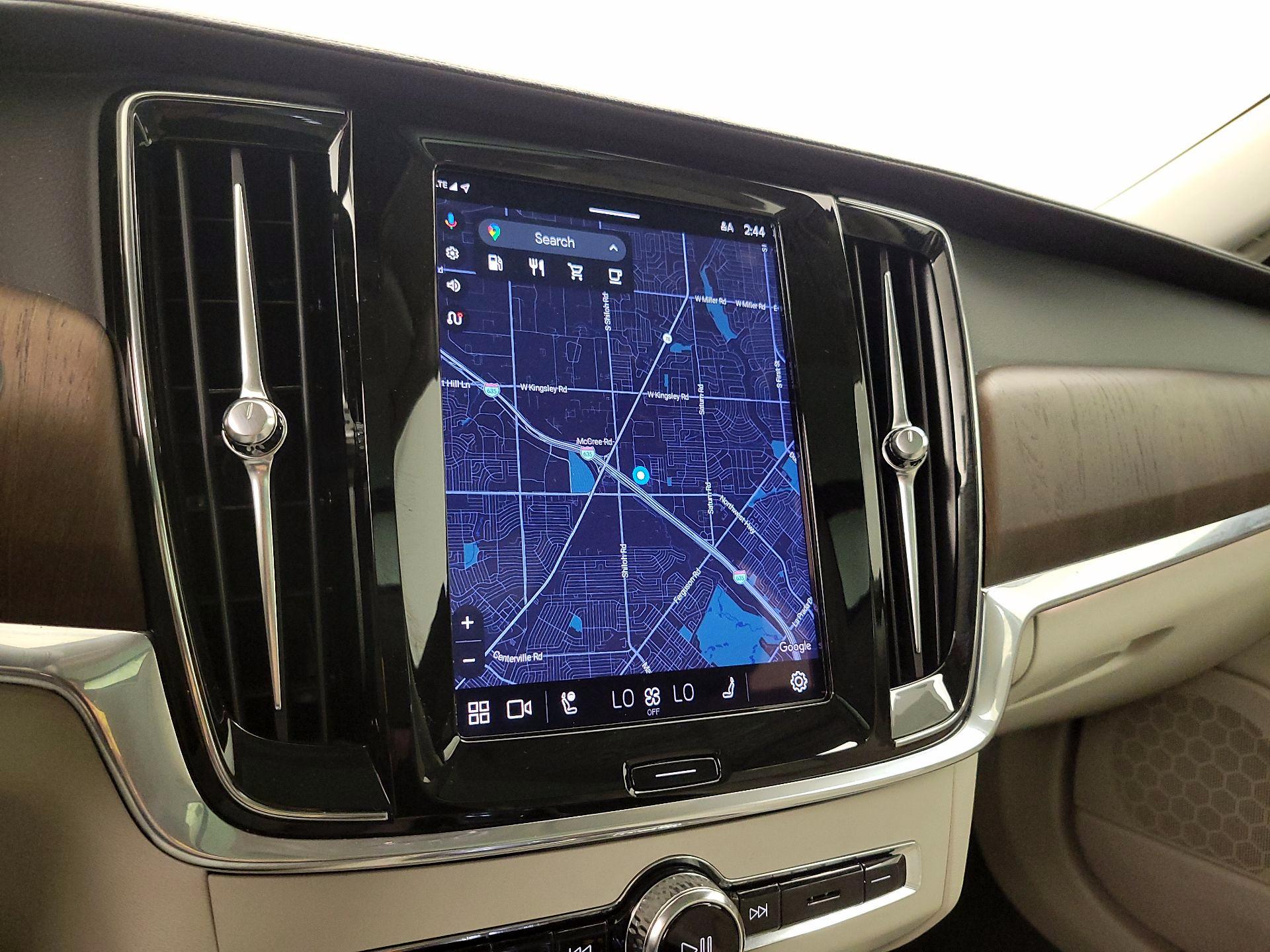 Thumbnail: 2022 Volvo S90 - 14