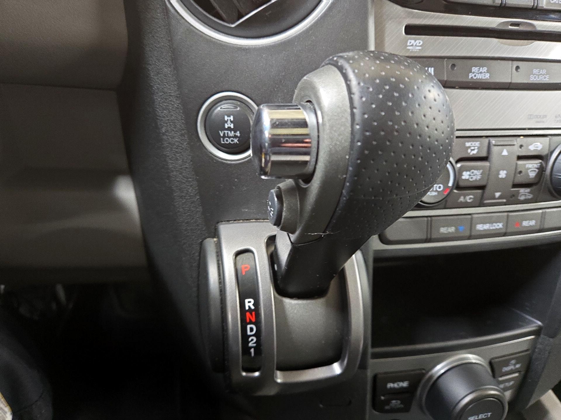 Thumbnail: 2015 Honda Pilot - 16