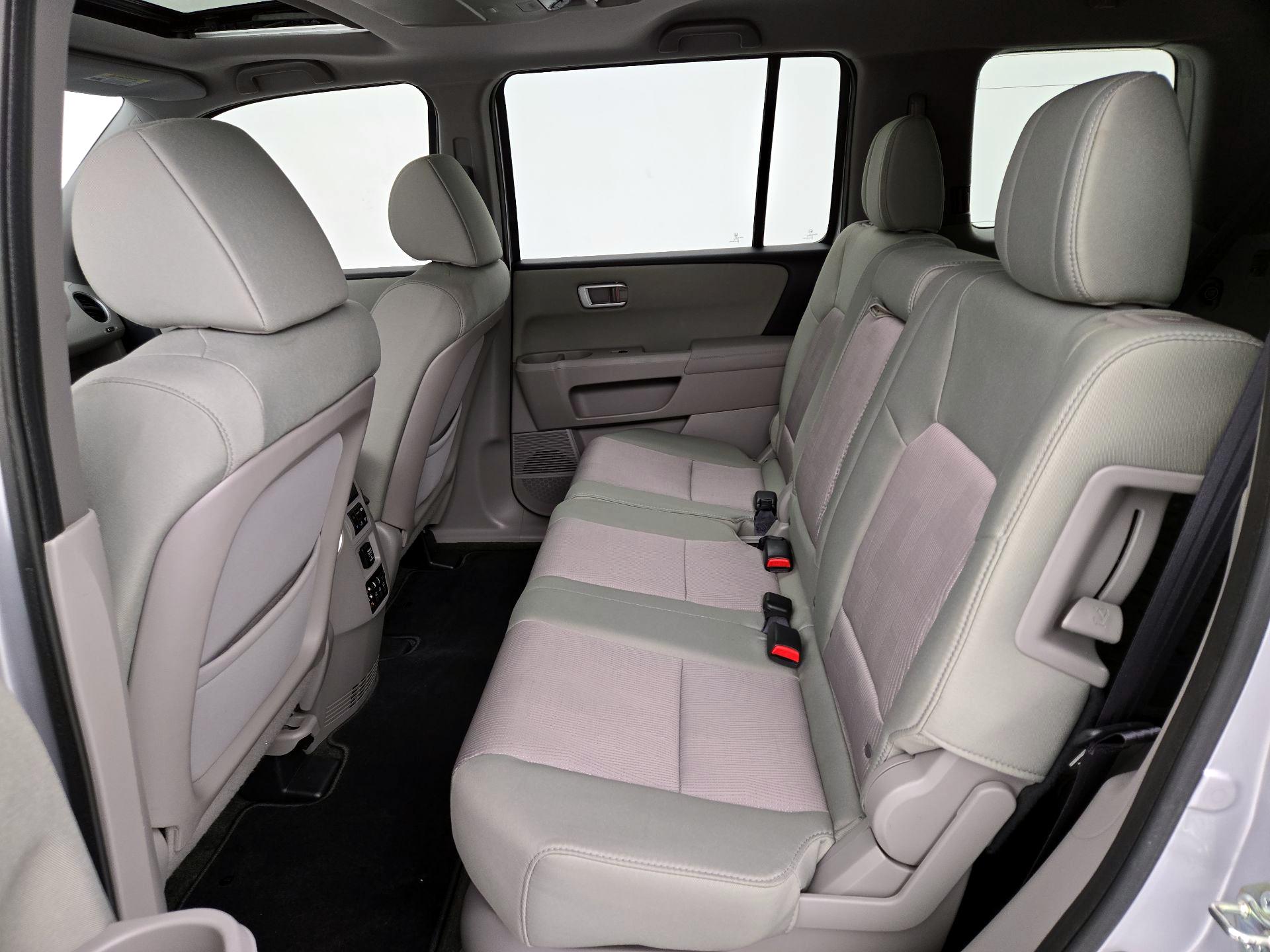 Thumbnail: 2015 Honda Pilot - 19