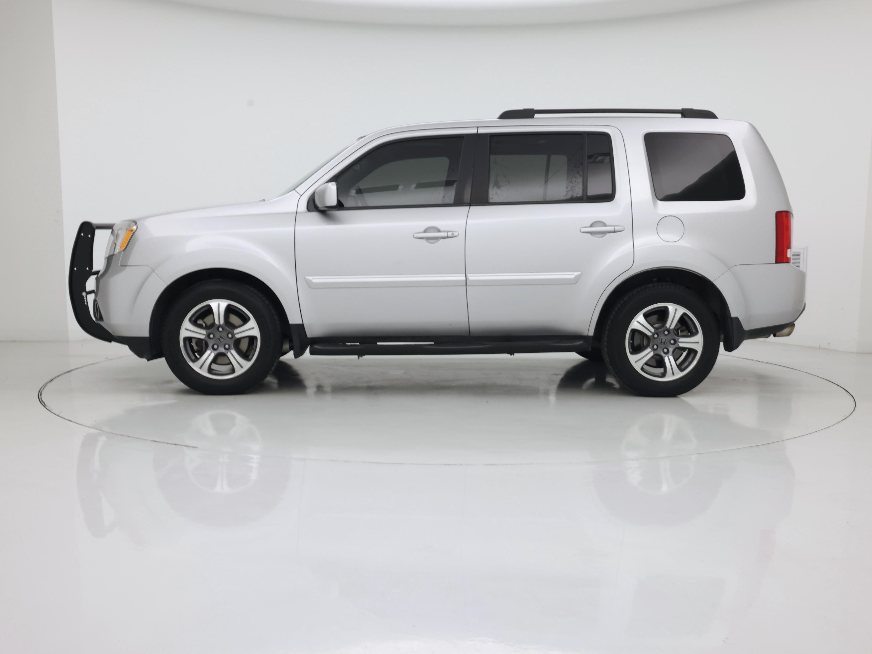 Thumbnail: 2015 Honda Pilot - 3