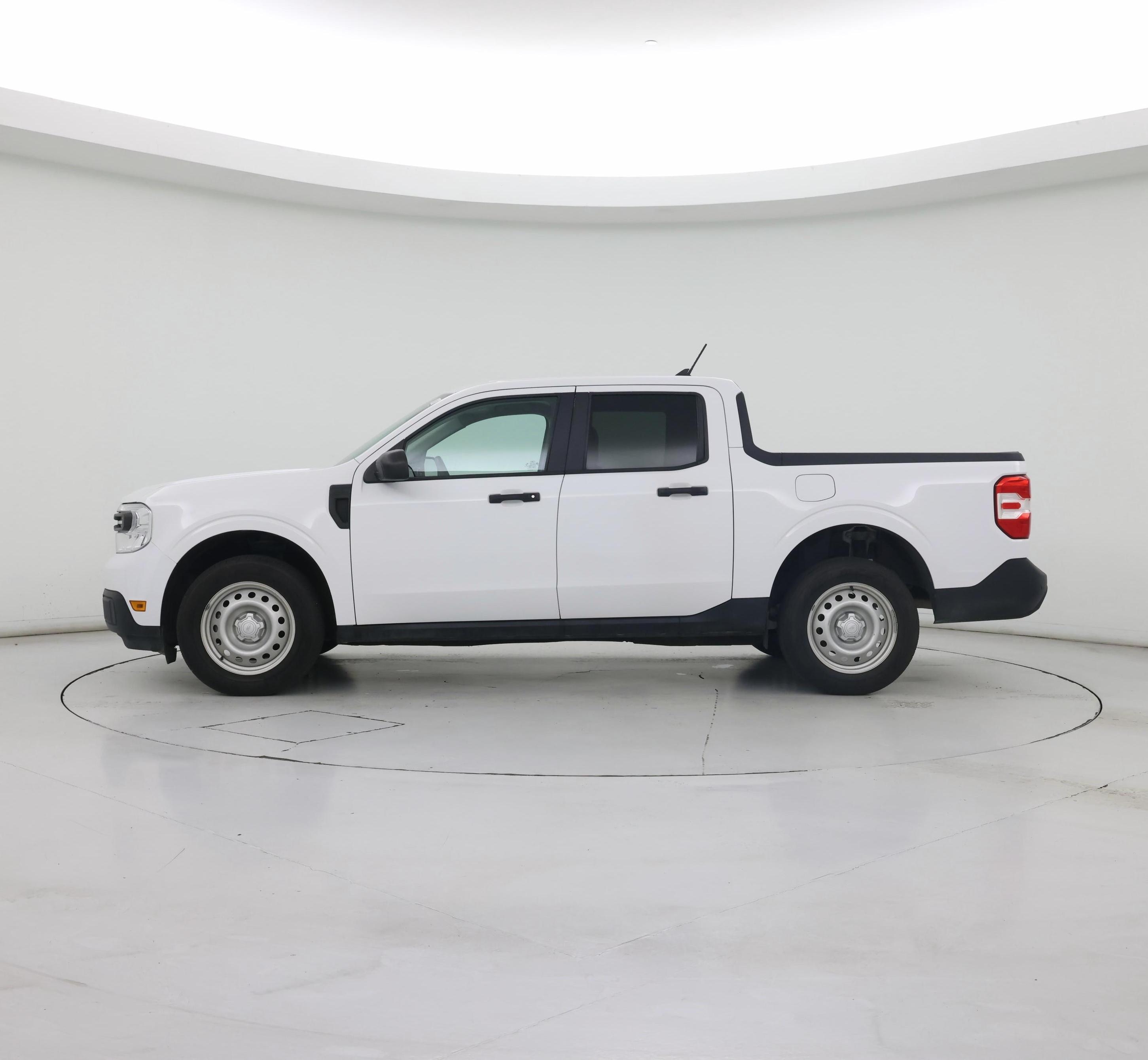 Thumbnail: 2022 Ford Maverick - 3