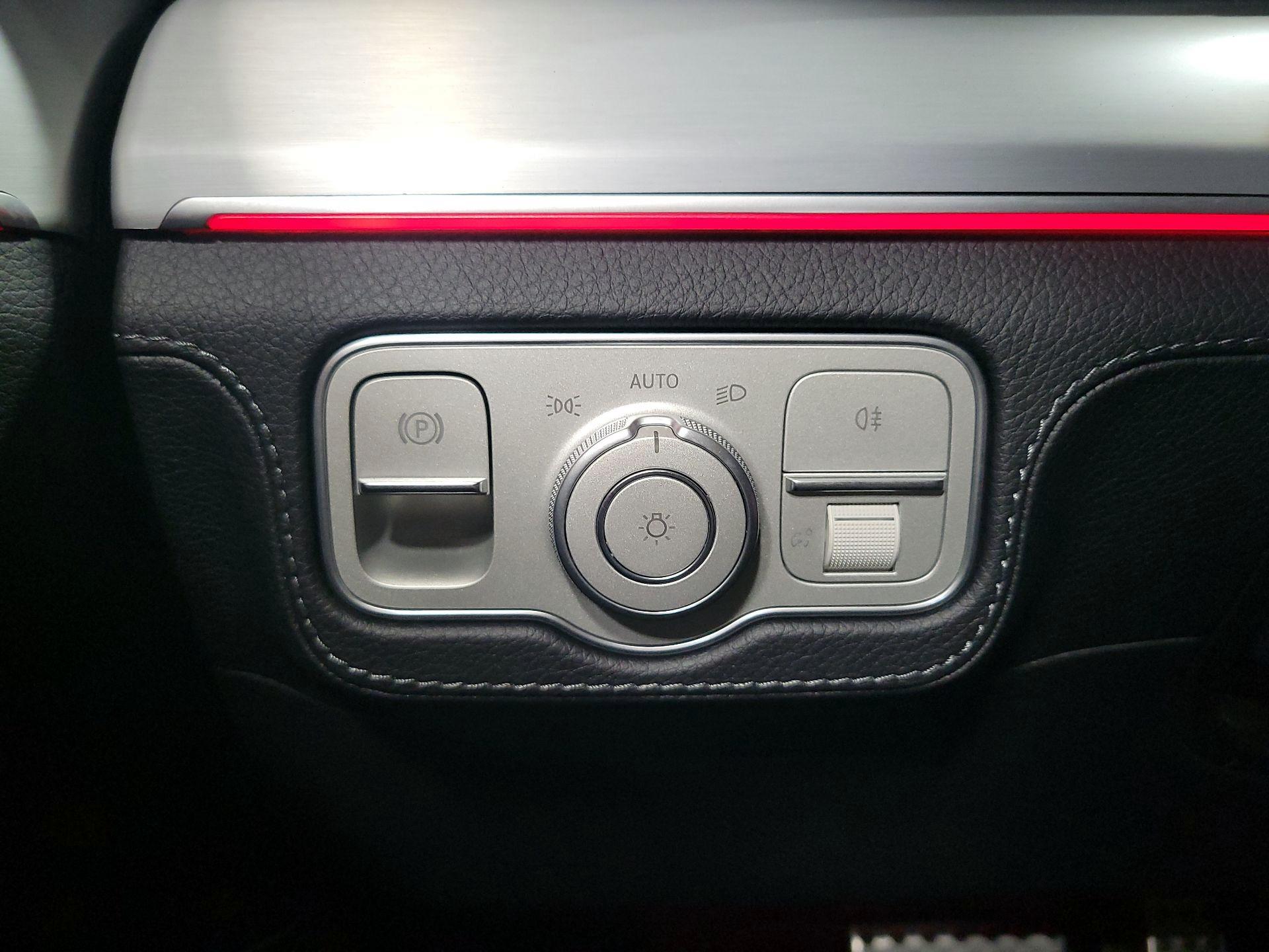 Thumbnail: 2024 Mercedes-Benz GLE - 13