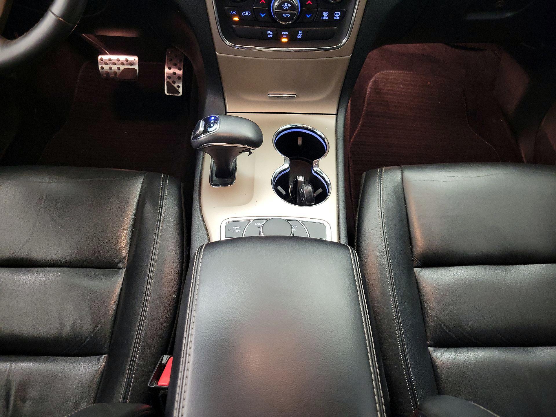 Thumbnail: 2014 Jeep Grand Cherokee - 18