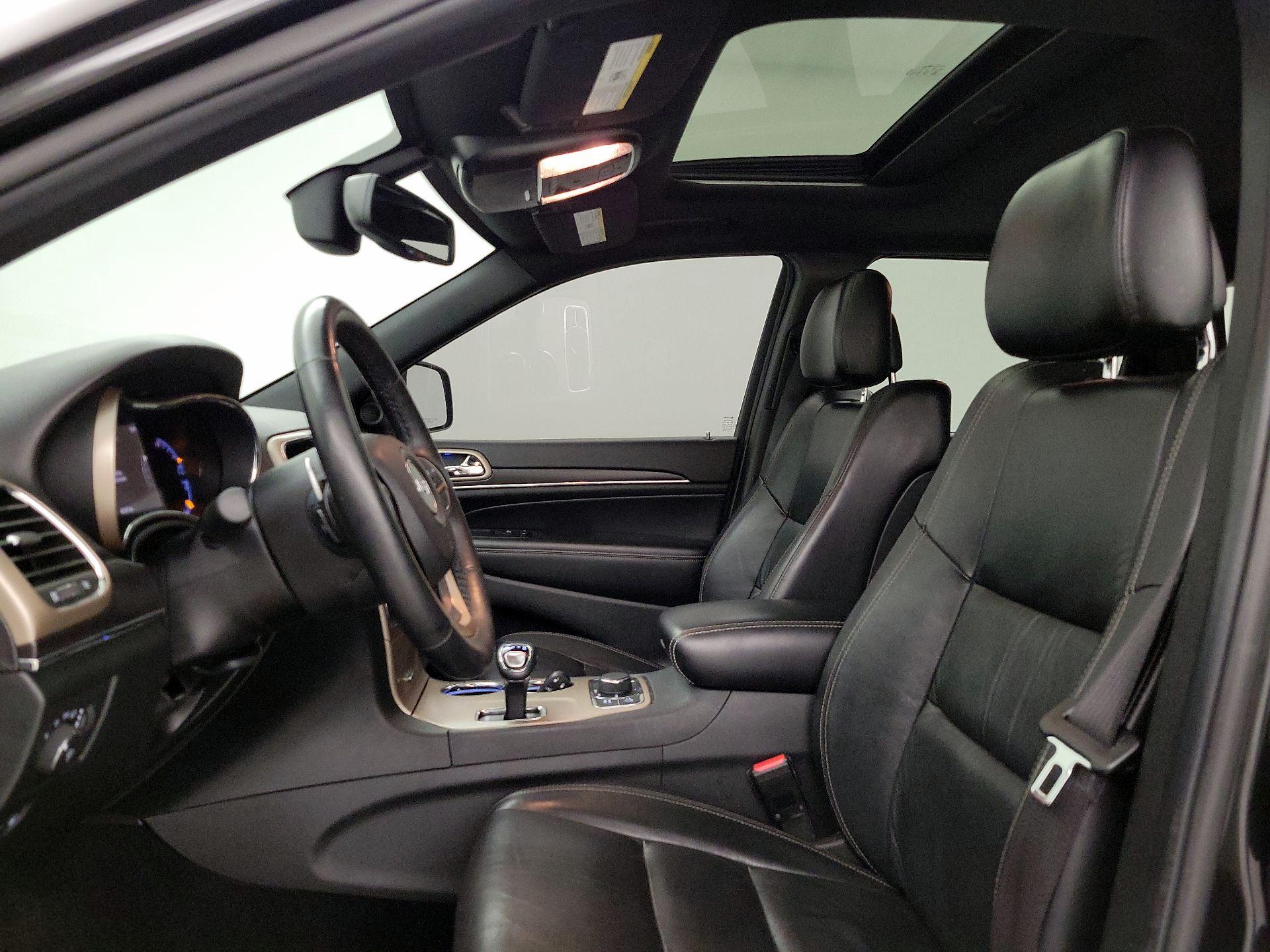 Thumbnail: 2014 Jeep Grand Cherokee - 19