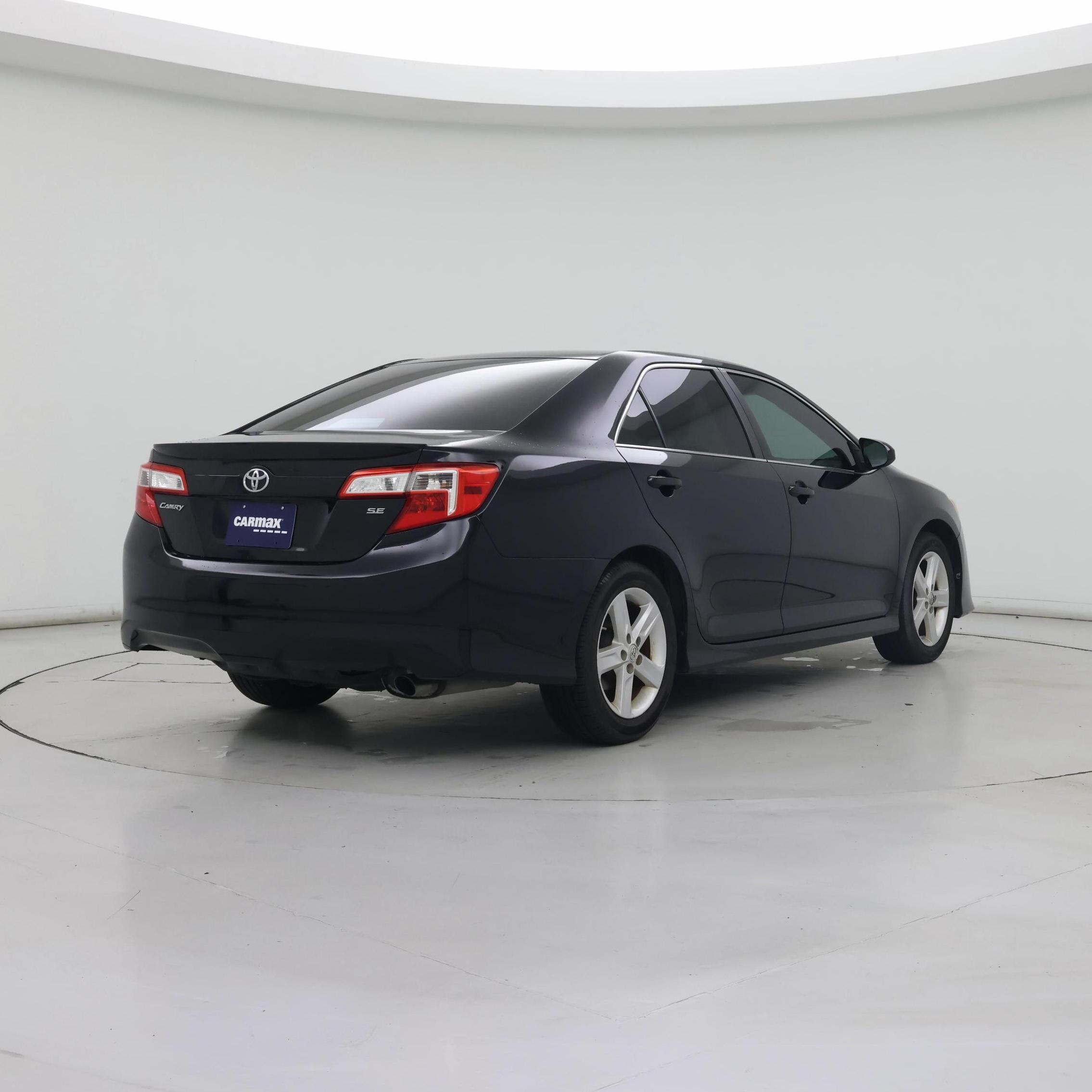 Thumbnail: 2014 Toyota Camry - 8